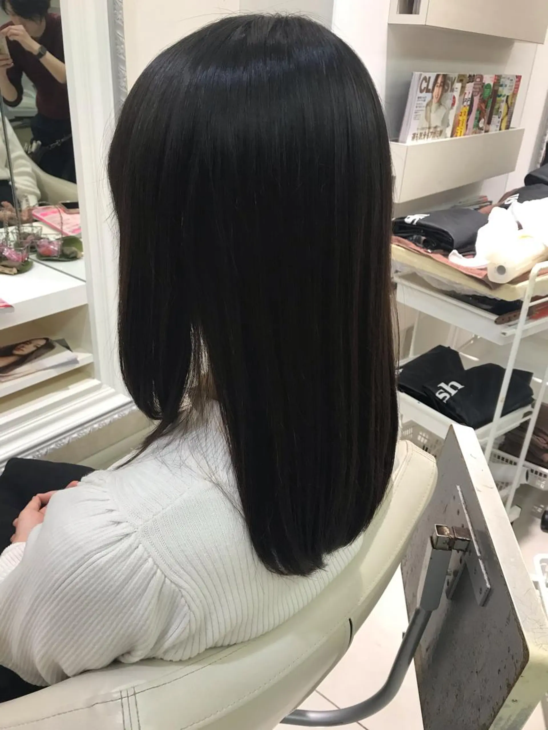 セミロング レイヤーカット クリーピー　オーナー 福田 将太のヘアスタイル