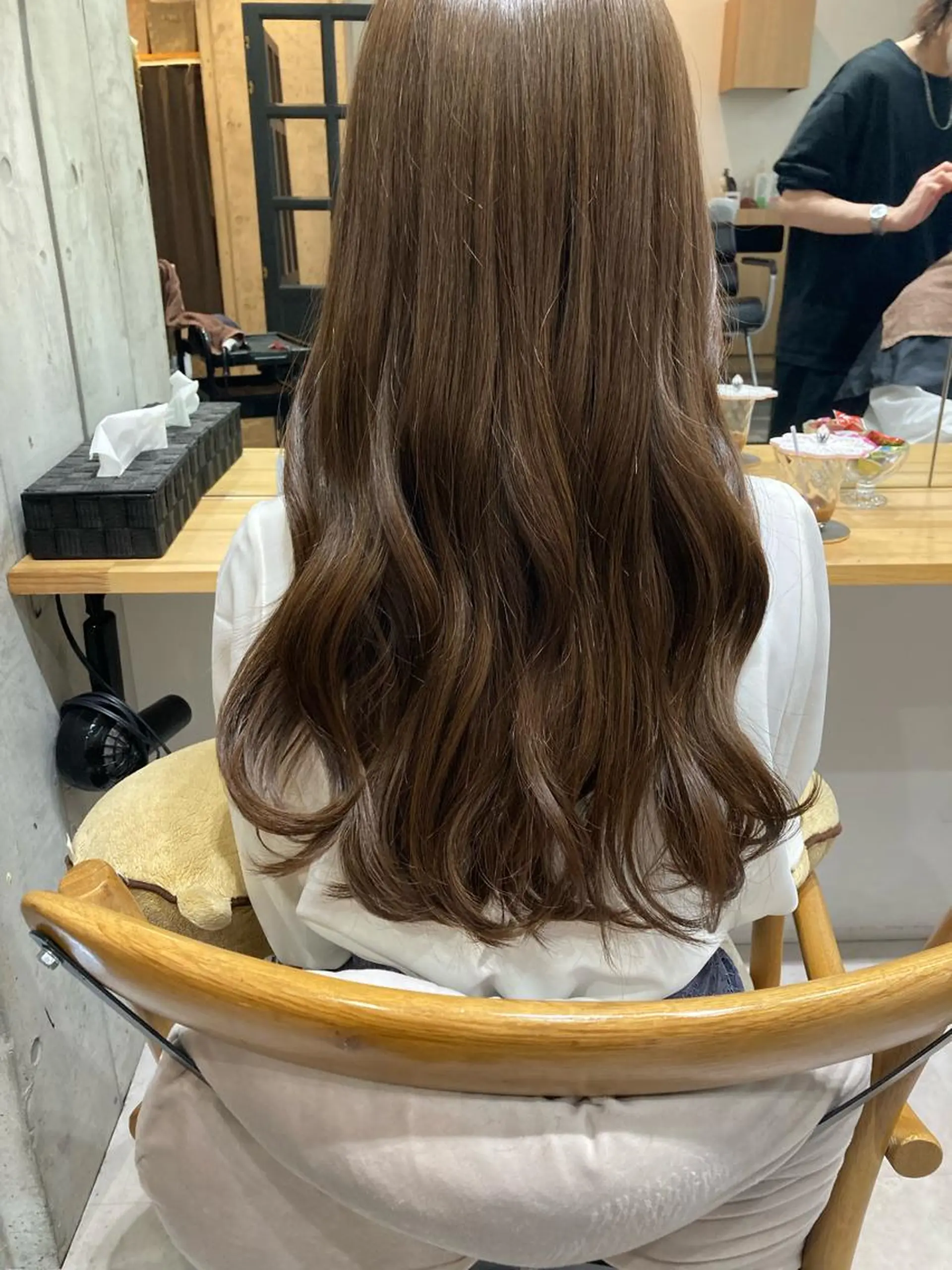 ロング ヘアカラー トリートメント ✨色持ちの良い艶 カラー✨蟹江真世のヘアスタイル