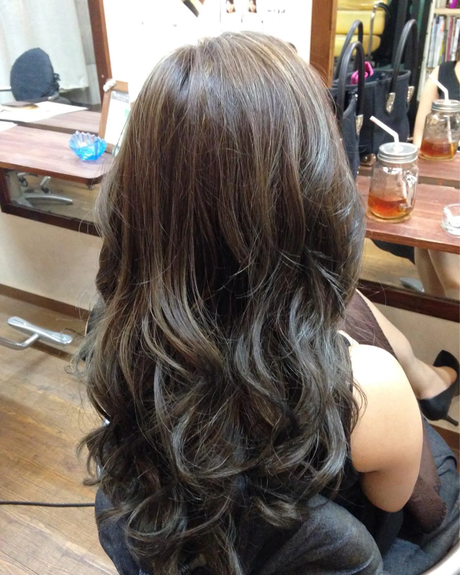 セミロング カラー ハイライトカラー ハイライト 泉 大基のヘアスタイル