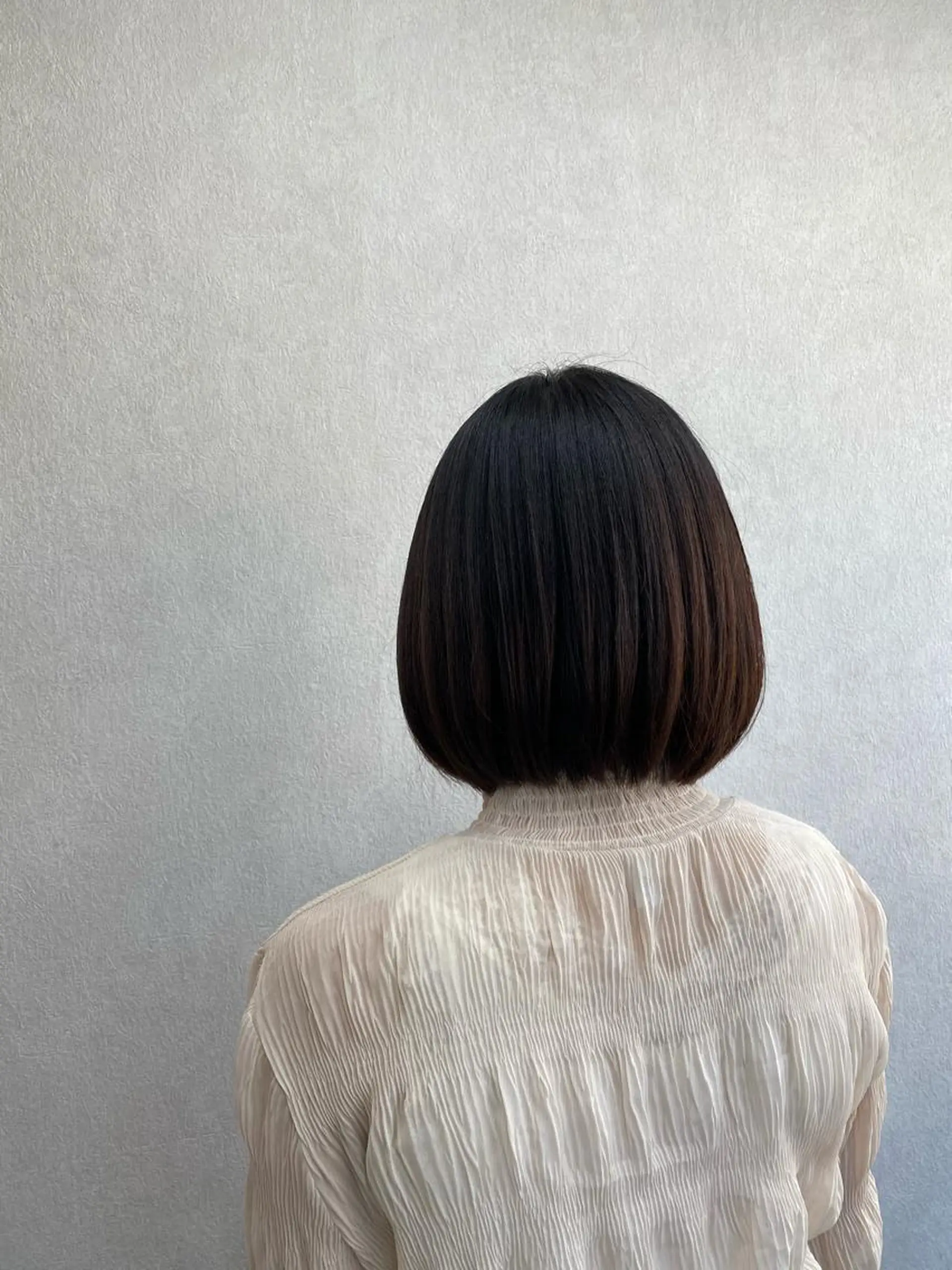 ショート ボブ カット tocca 💜石田愛結💜のヘアスタイル