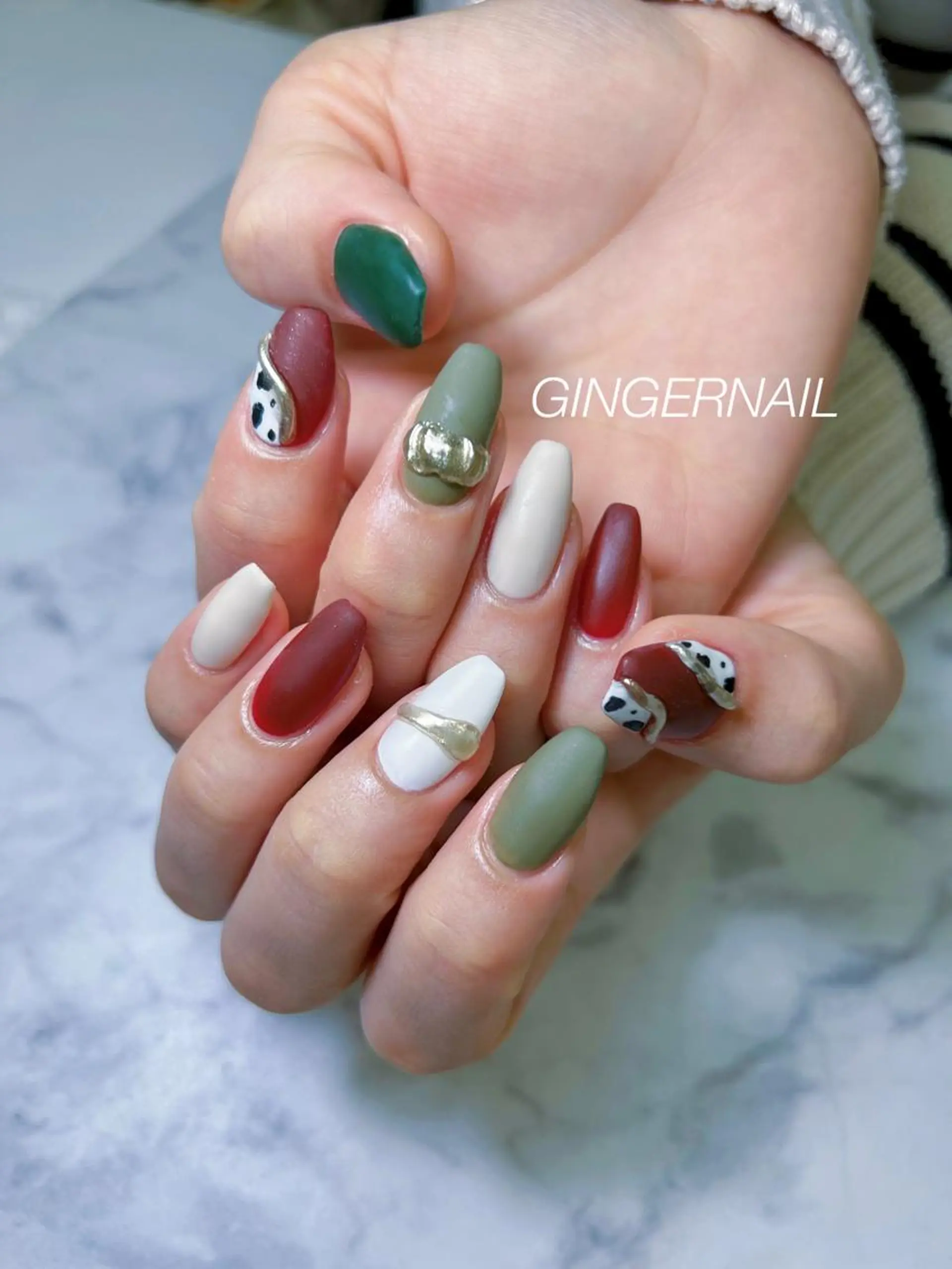 ネイル ハンドネイル ハンドケア GINGER NAIL所属・代々木 GINGERNAILのネイルデザイン