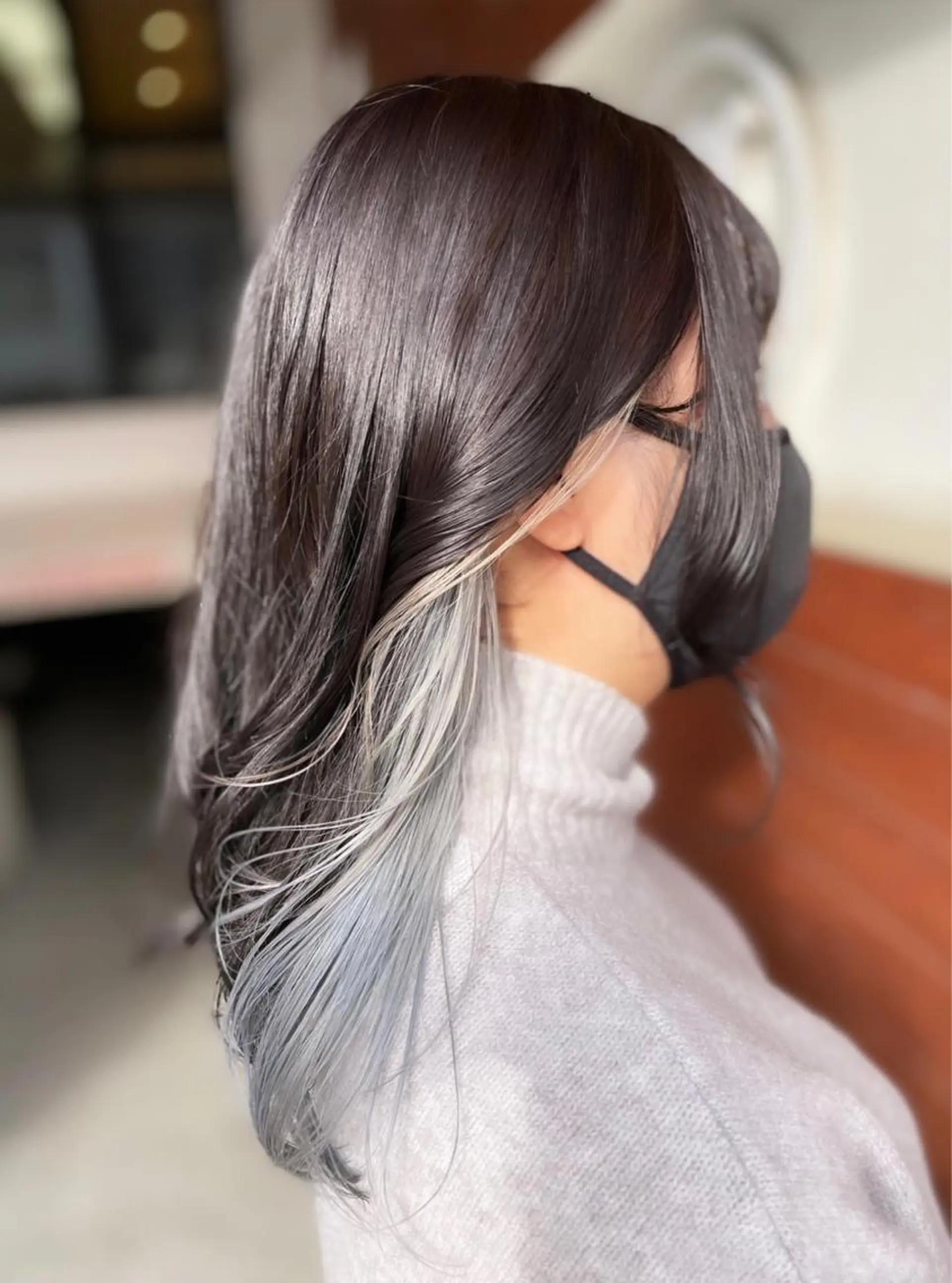 ロング カラー ブリーチ インナーカラー シルバー ヘアカラー トリートメント IORI #韓国ヘア#髪質改善のヘアスタイル