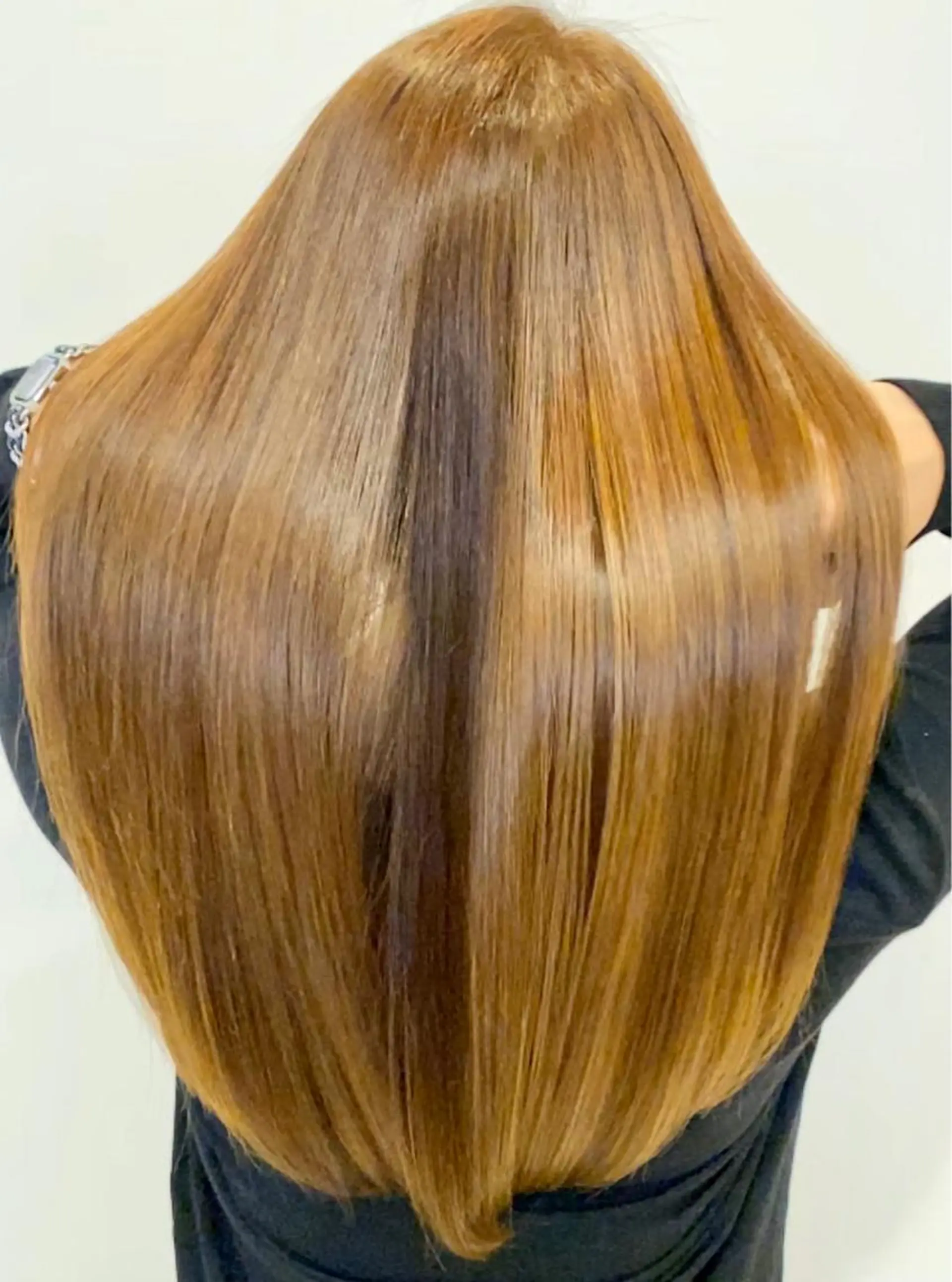 ロング カラー アクアカラー 髪質改善 トリートメント 藤原 克宏のヘアスタイル