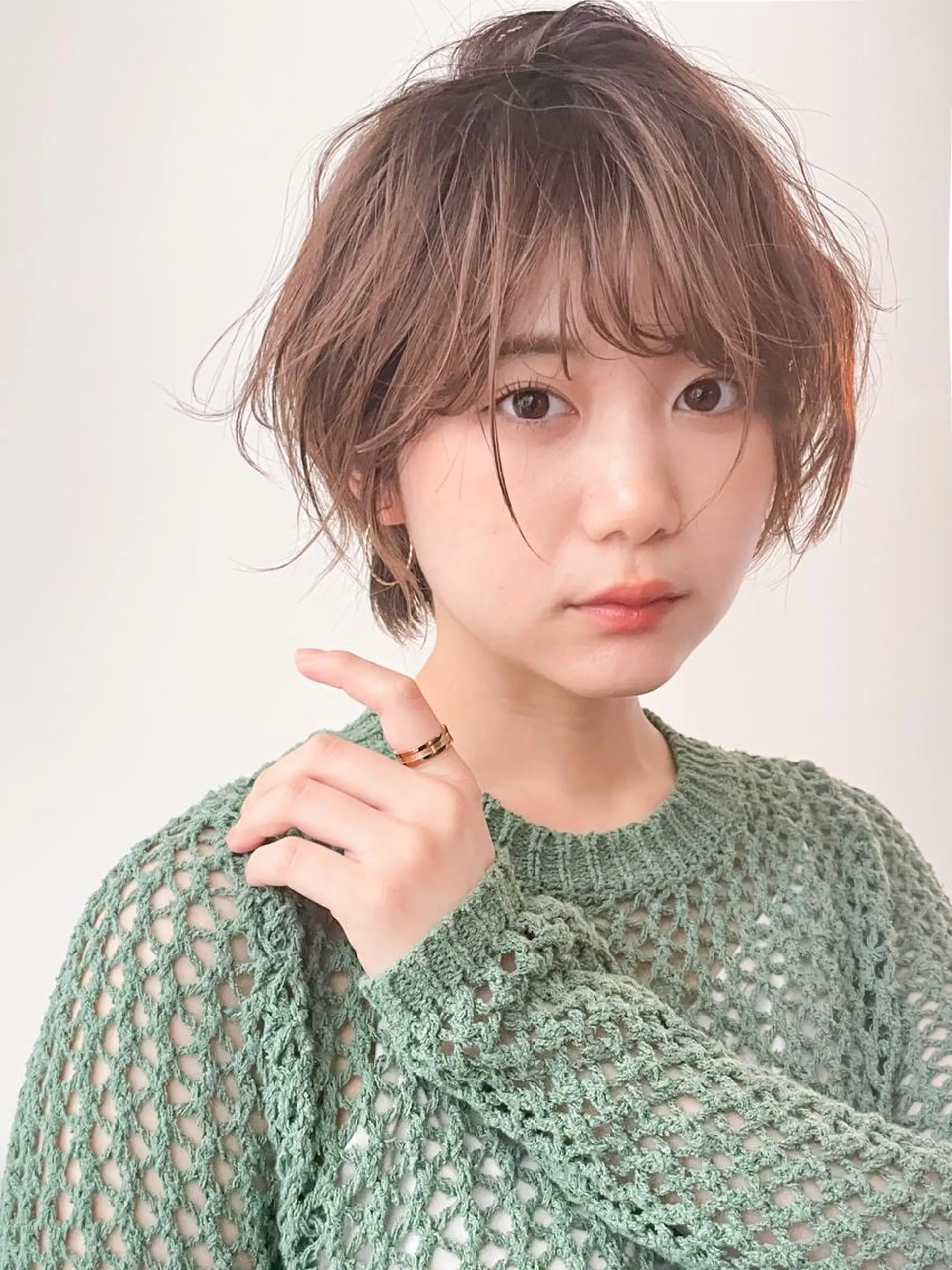 ショート カラー ヘアアレンジ ショートヘア ヘアカラー トリートメント ACRO梅田【アクロ】所属・朝が楽になる縮毛矯正 顔周りカットU24のヘアスタイル