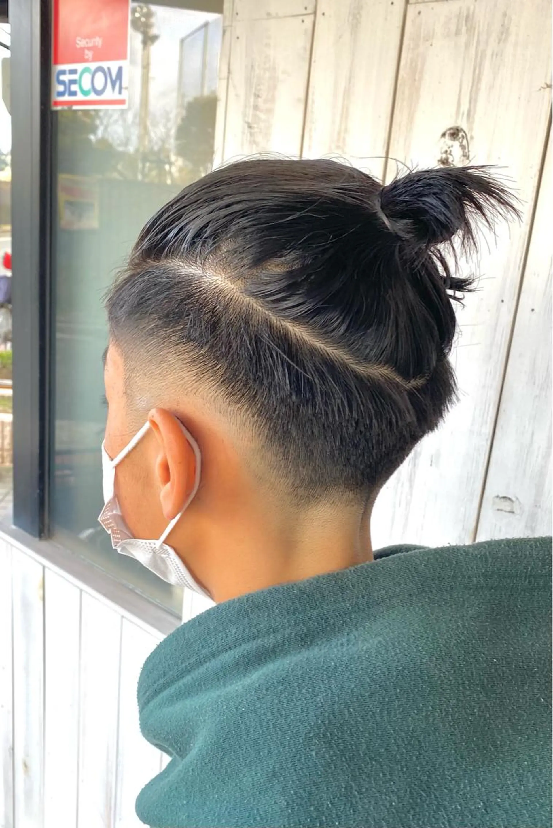 メンズ フェードカット マンバンヘア 髪質改善 コレマツのヘアスタイル