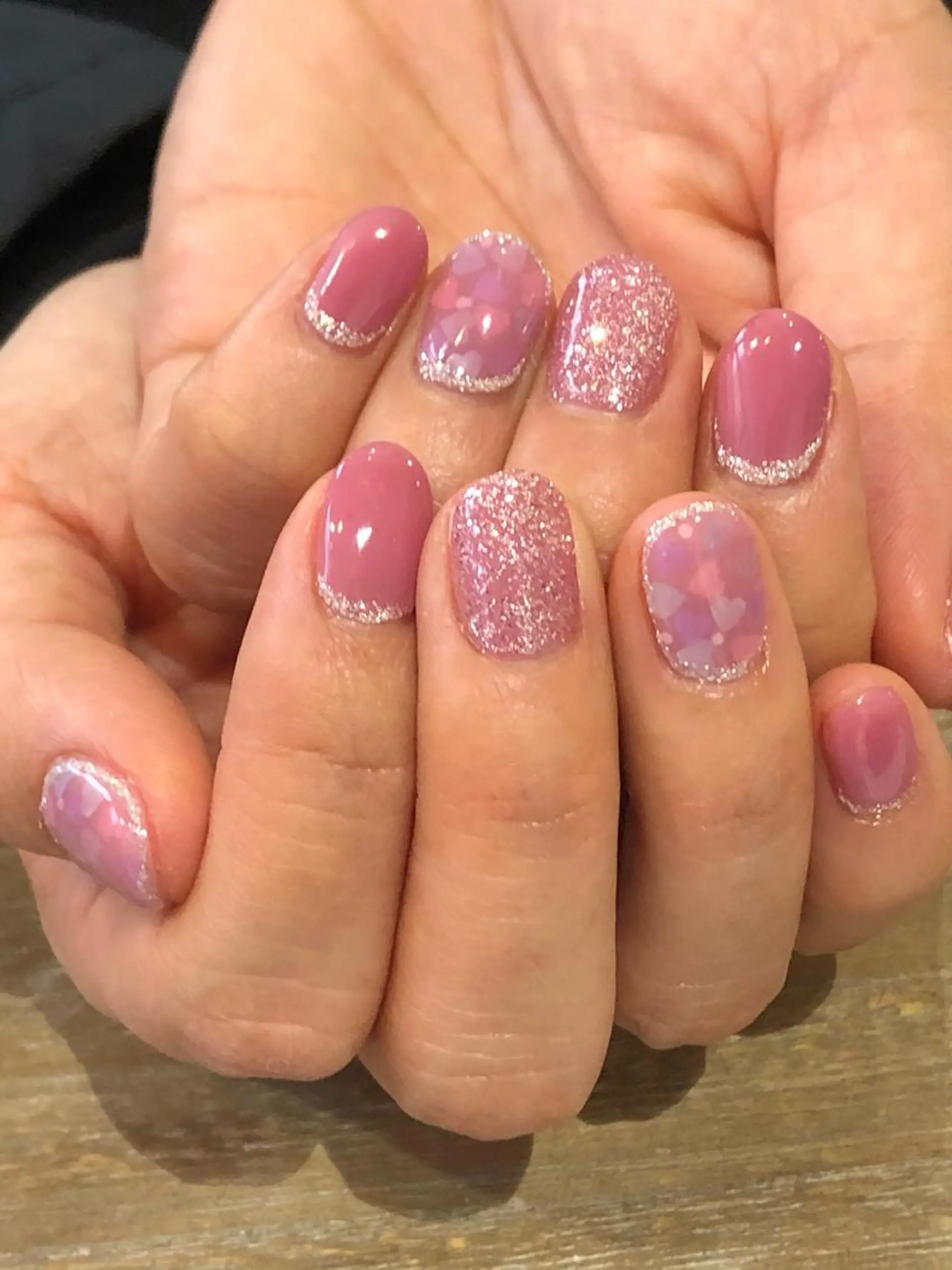 ネイル ハンドネイル Nest 三田のマツエク・マツパデザイン