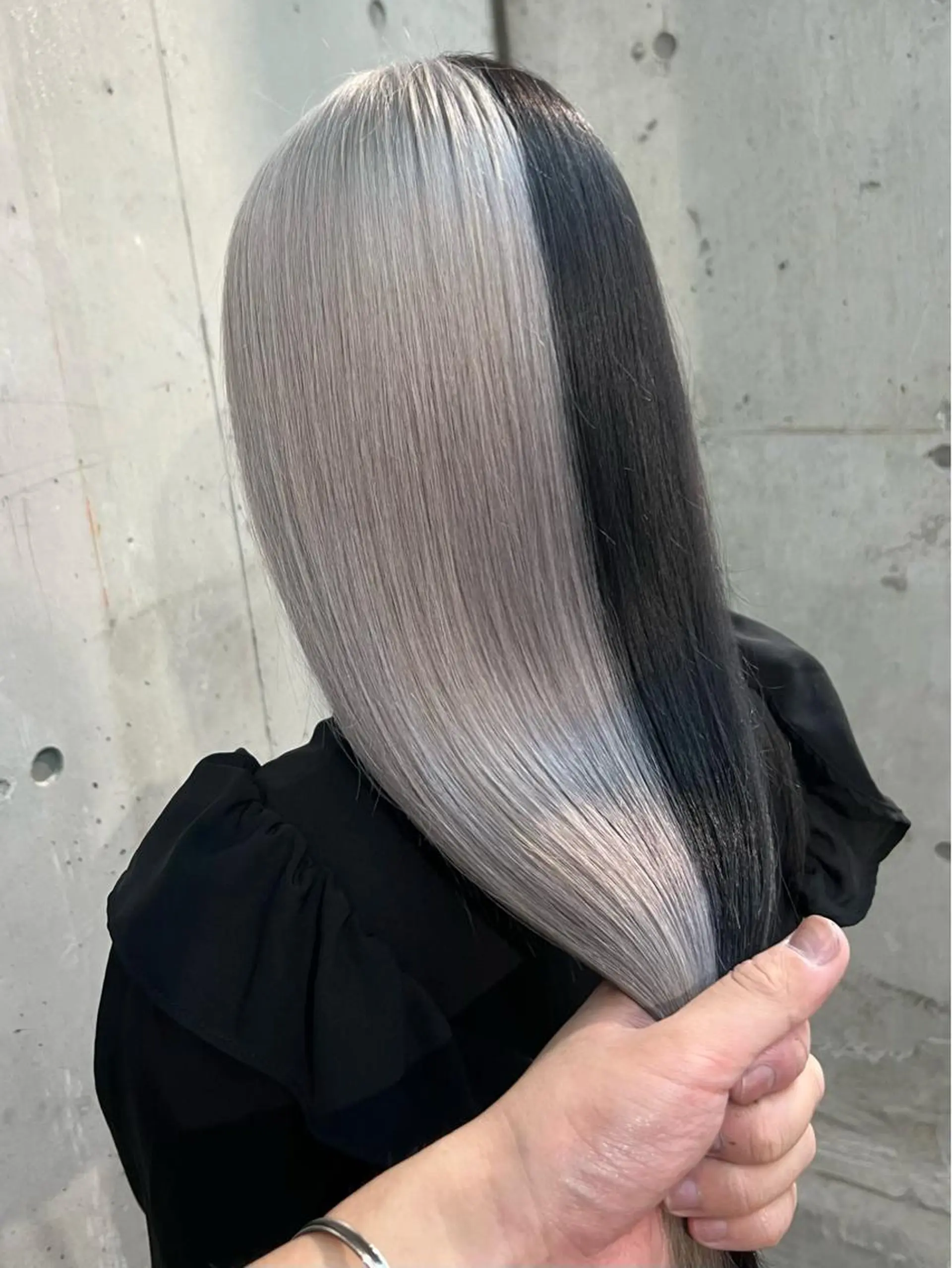 ロング カラー バレイヤージュ ブリーチ ケアブリーチ ハイライトカラー インナーカラー ヘアカラー トリートメント lani 天神大名/ブリーチのヘアスタイル