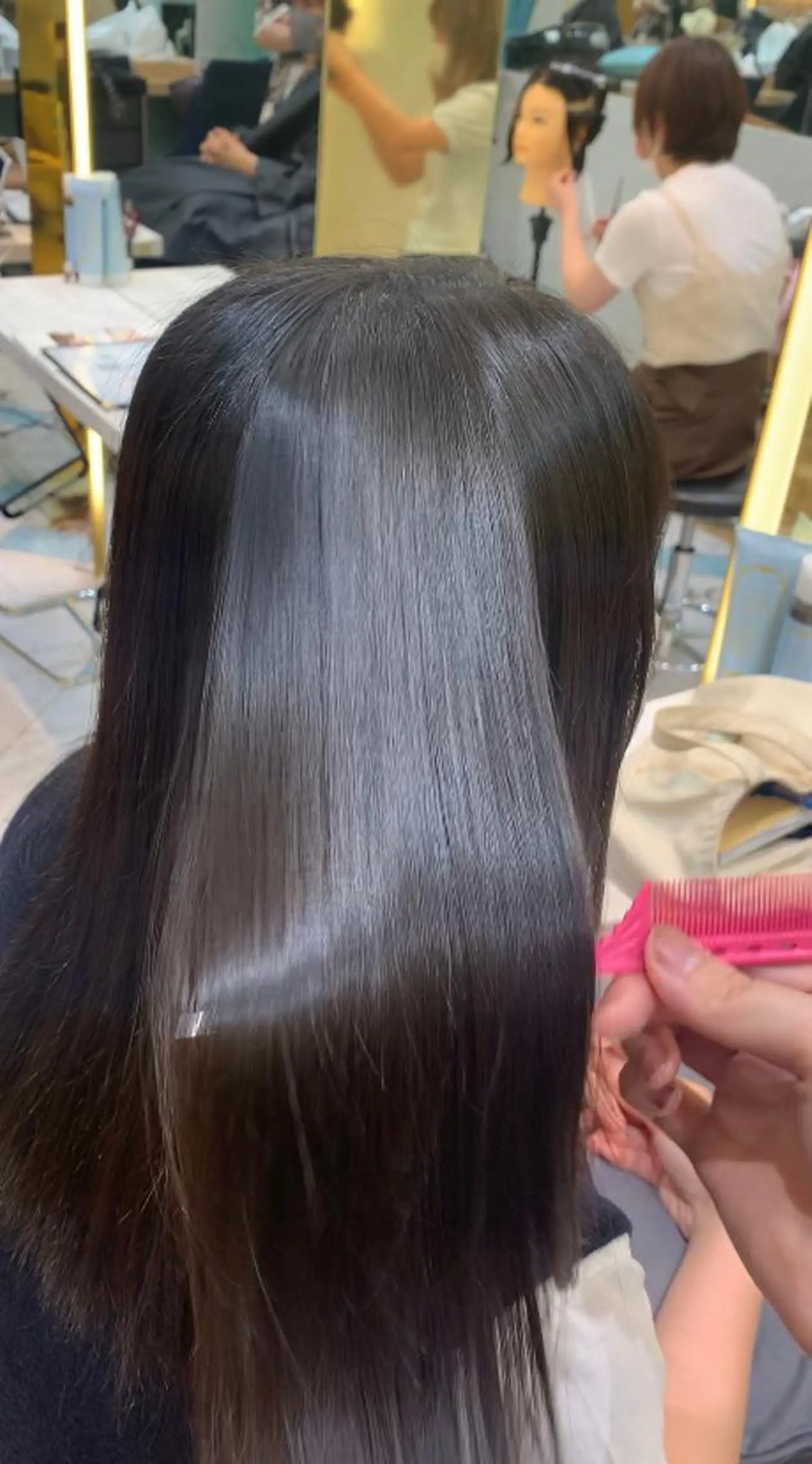 Natural成増所属・coco ✂︎のヘアスタイル