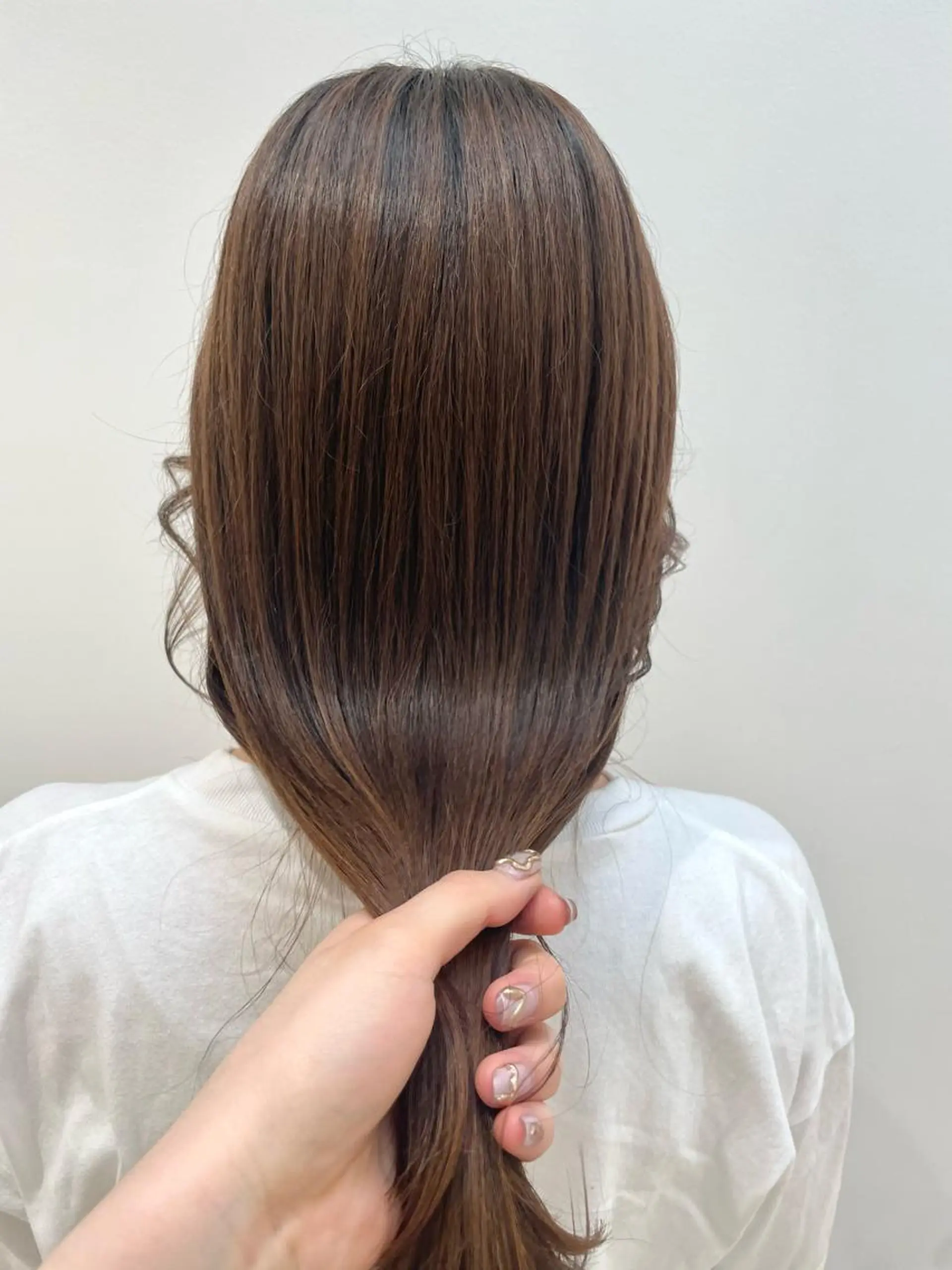 ロング 縮毛矯正 レイヤー/ハイトーン 🫧‪Erikaのヘアスタイル