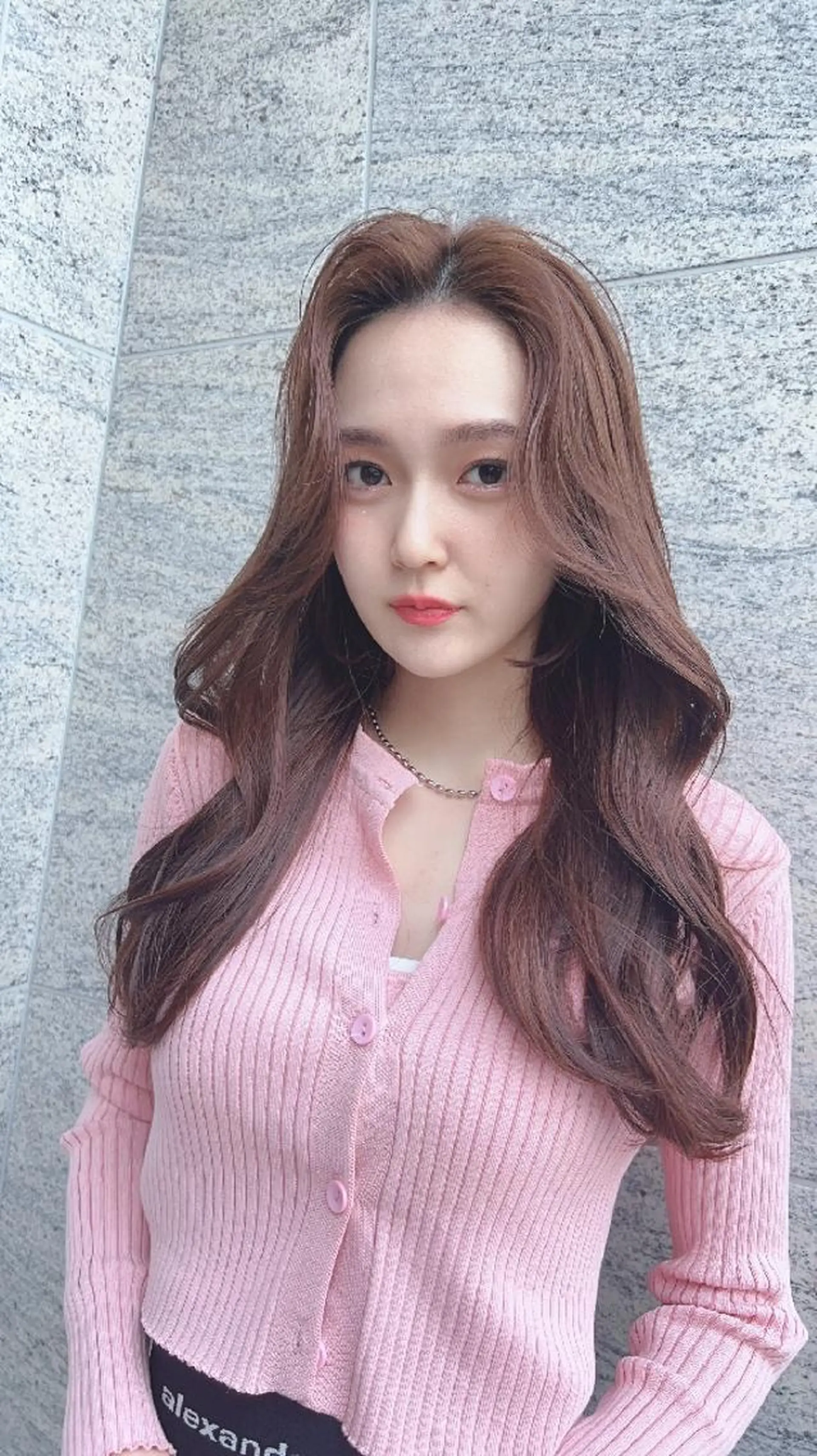 カラー ロング 韓国風ヘア 中村 友莉夏のヘアスタイル