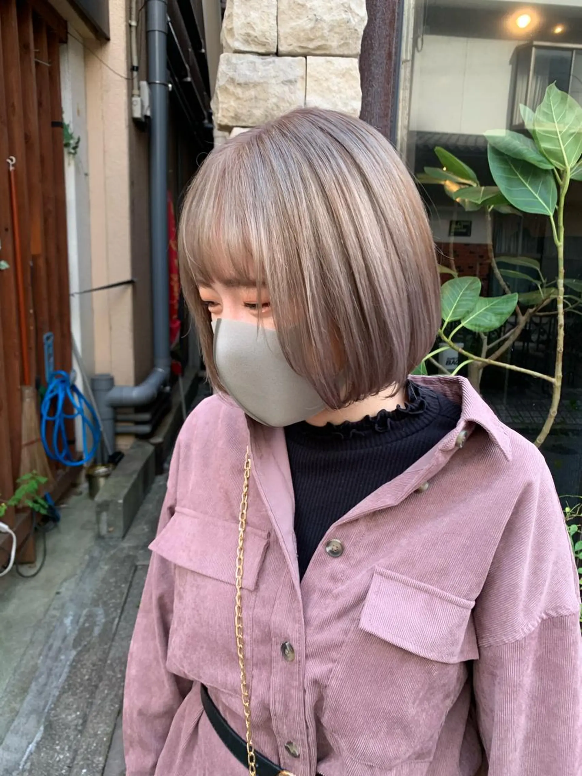 ミディアム カラー ベージュカラー ハイトーンカラー モカベージュ カット ヘアカラー トリートメント Libre×Reco所属・Libre 西野圭一のヘアスタイル