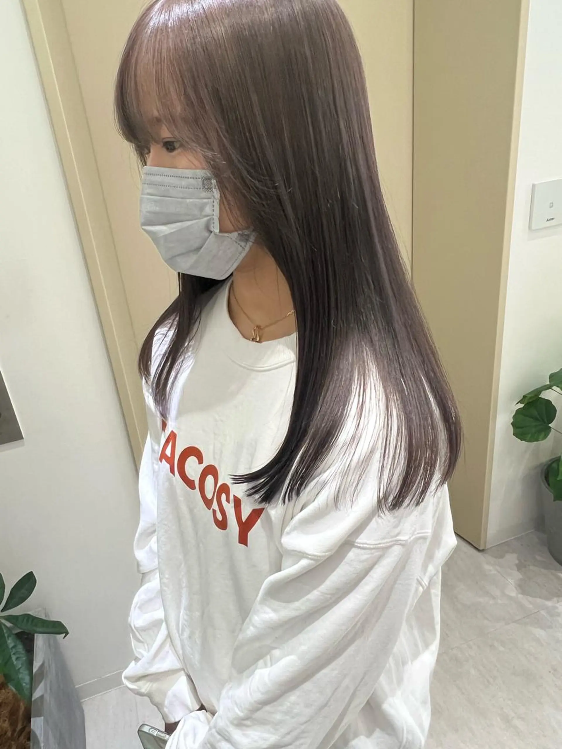 ミディアム カラー 小顔カット カット ヘアカラー トリートメント 韓国🇰🇷レイヤー おくれ毛/顔まわりのヘアスタイル