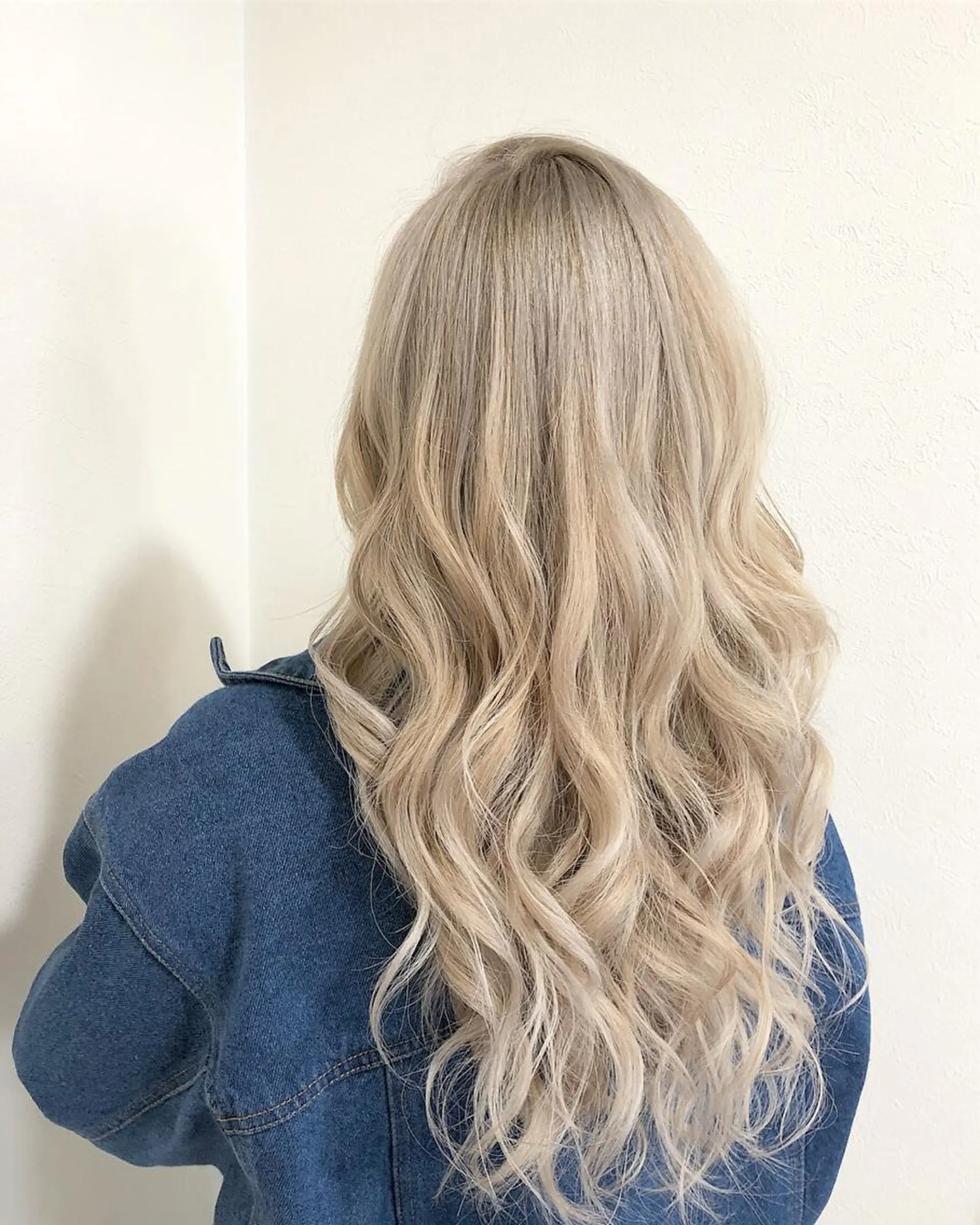 ロング ヤマグチ ヒカルのヘアスタイル