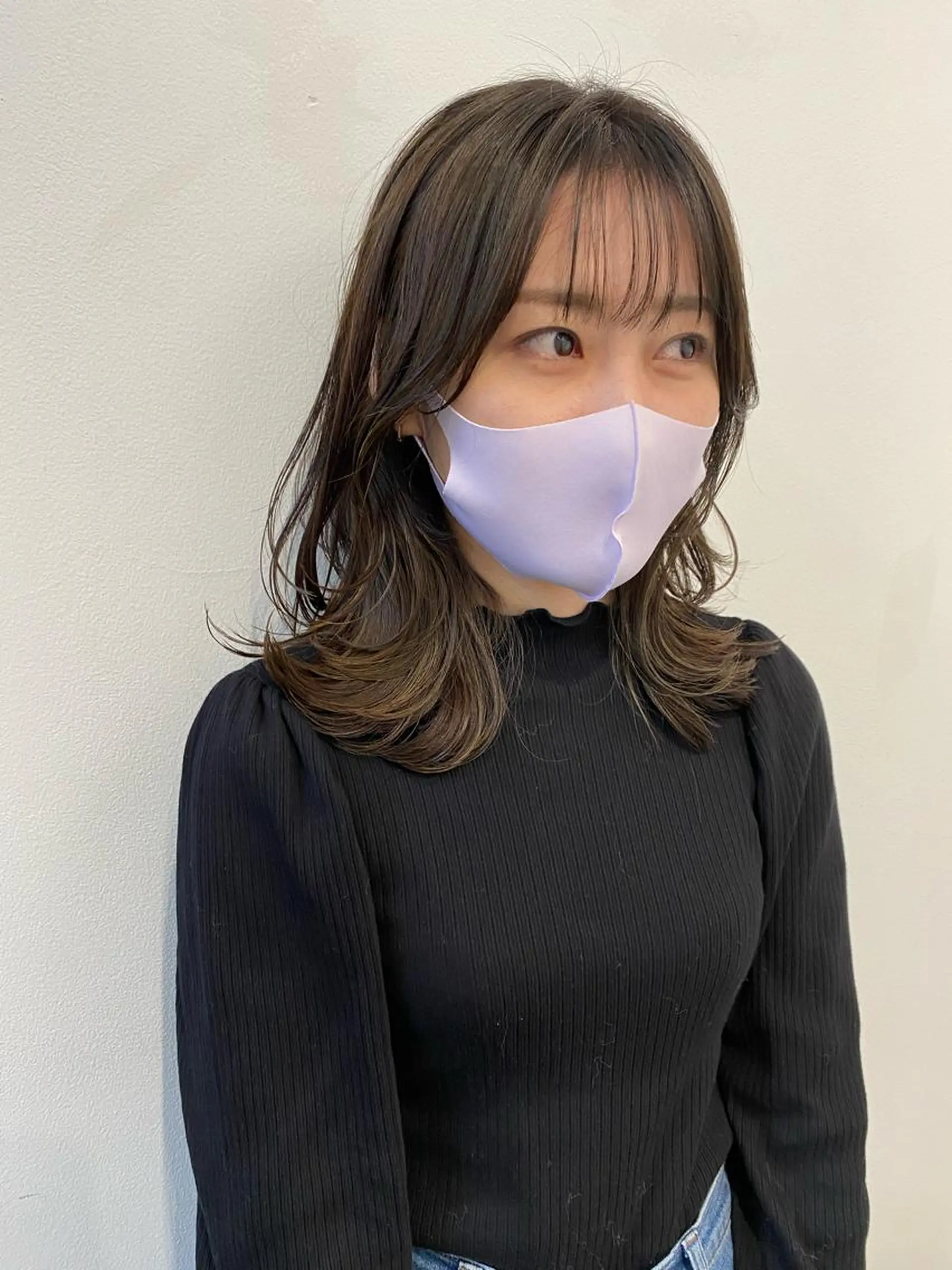 ミディアム カラー THE DAY所属・AKI HASHIMOTOのヘアスタイル