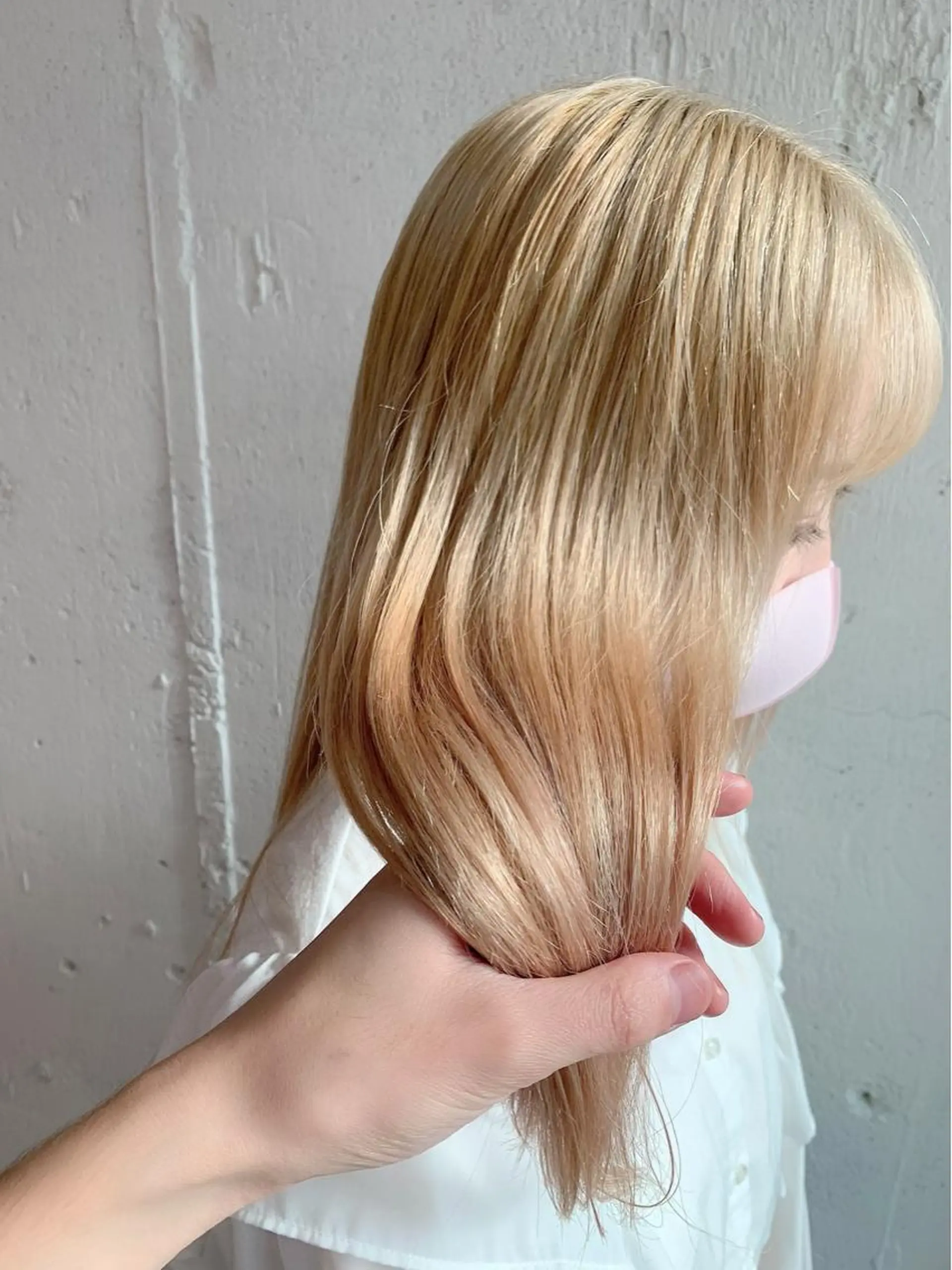 ショート カラー ベージュカラー ブリーチ ミルクティーベージュ ヘアカラー トリートメント 💛丁寧さNo.🥇 🧸片山智裕💛のヘアスタイル