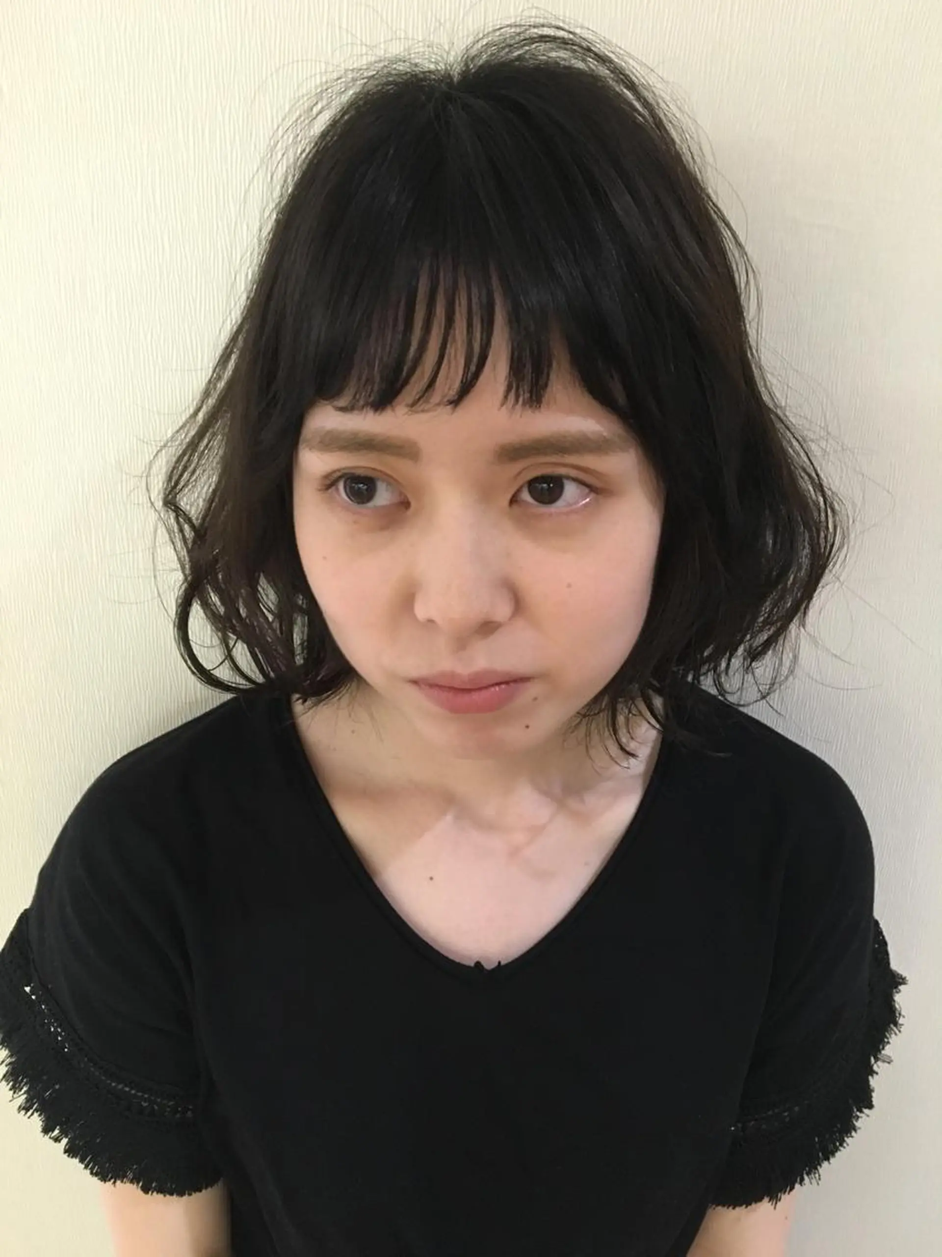 ミディアム 三浦 瑠璃のヘアスタイル