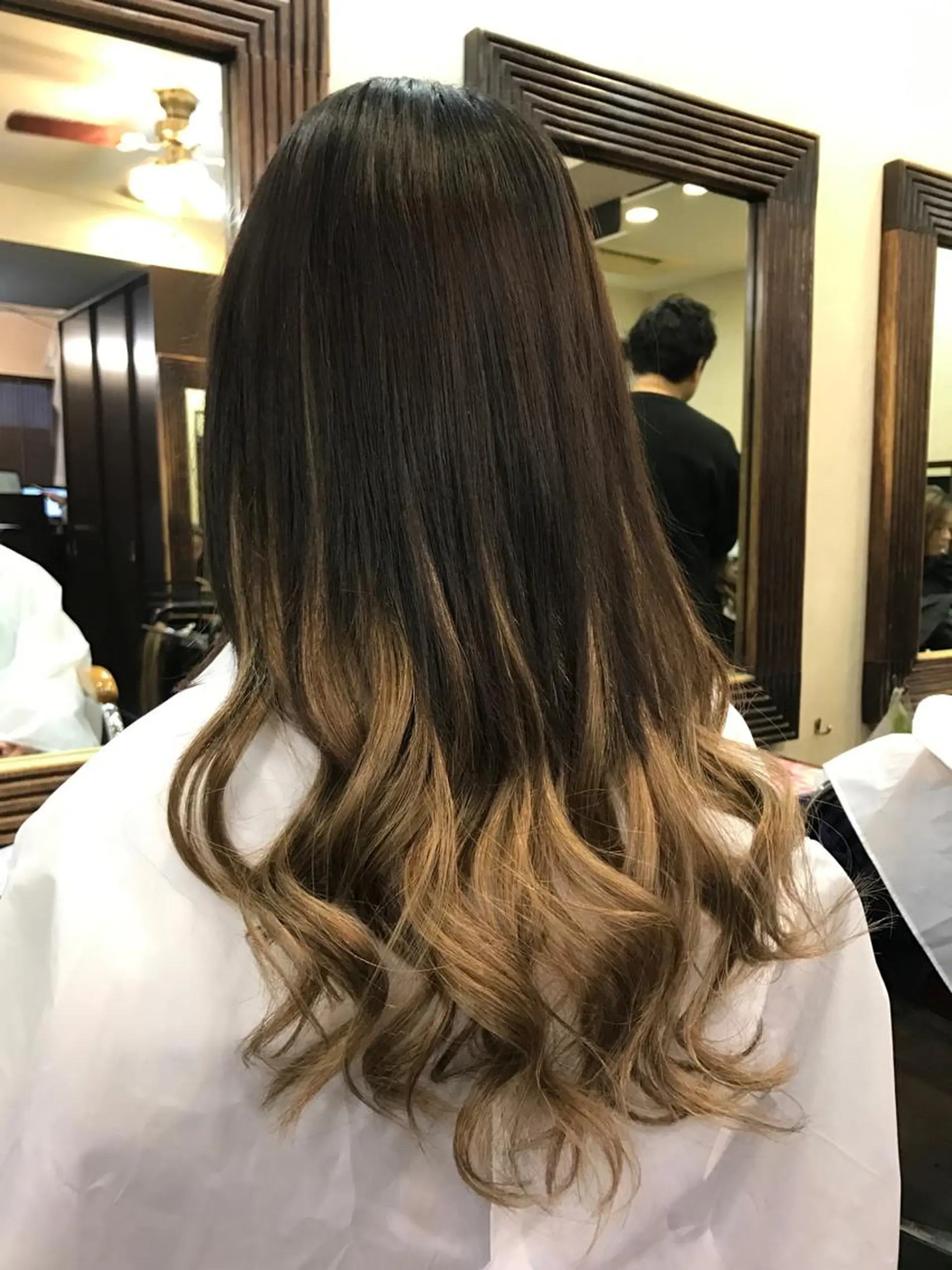 ロング カラー グラデーションカラー エクステ ALLY（アリー）所属・ミニモお気に入り数 No.1宍戸雄弥のヘアスタイル