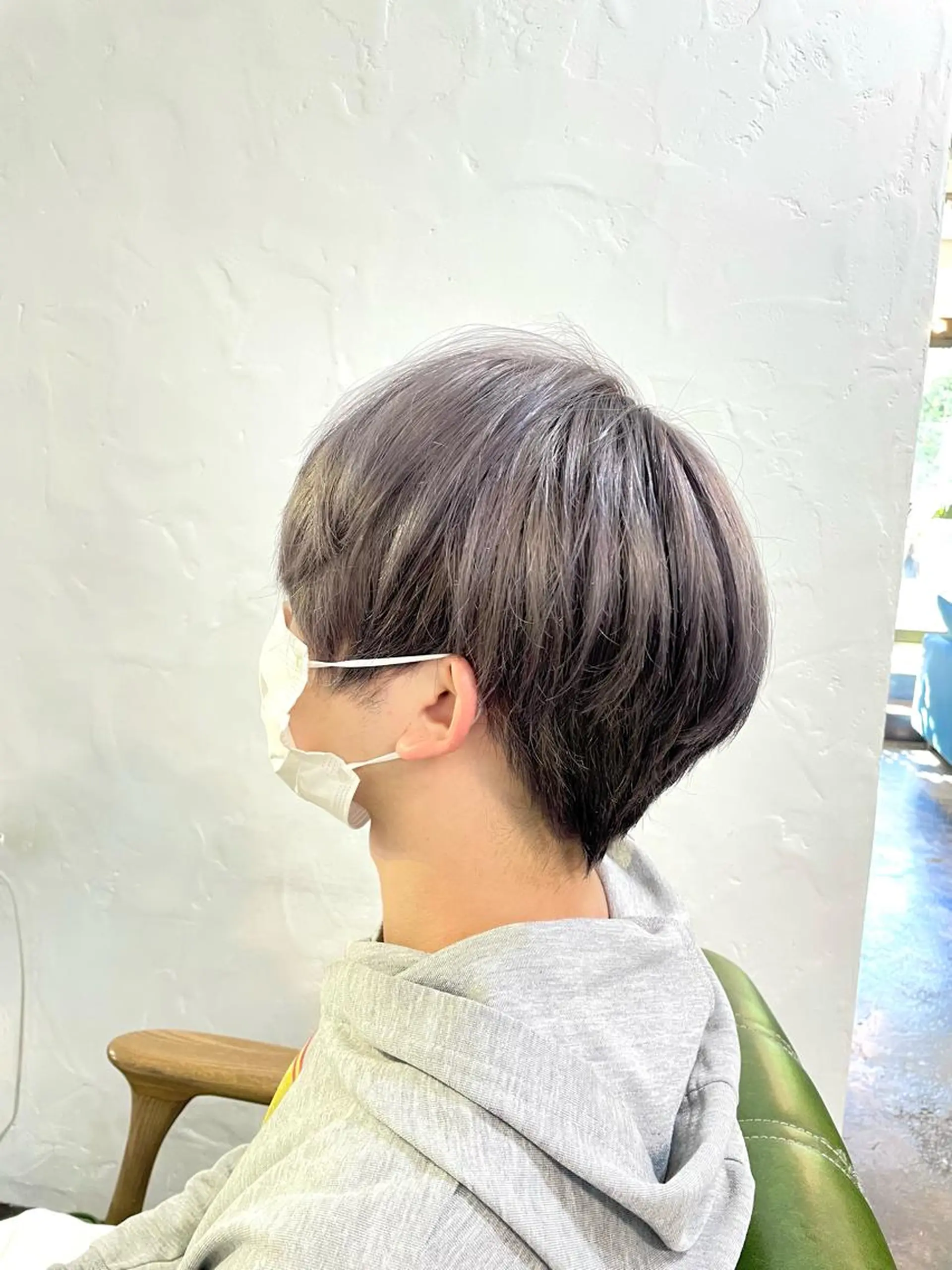 カラー シルバー hair living Liko池袋東口店所属・✨透明感カラー🌱 上村　舜のヘアスタイル