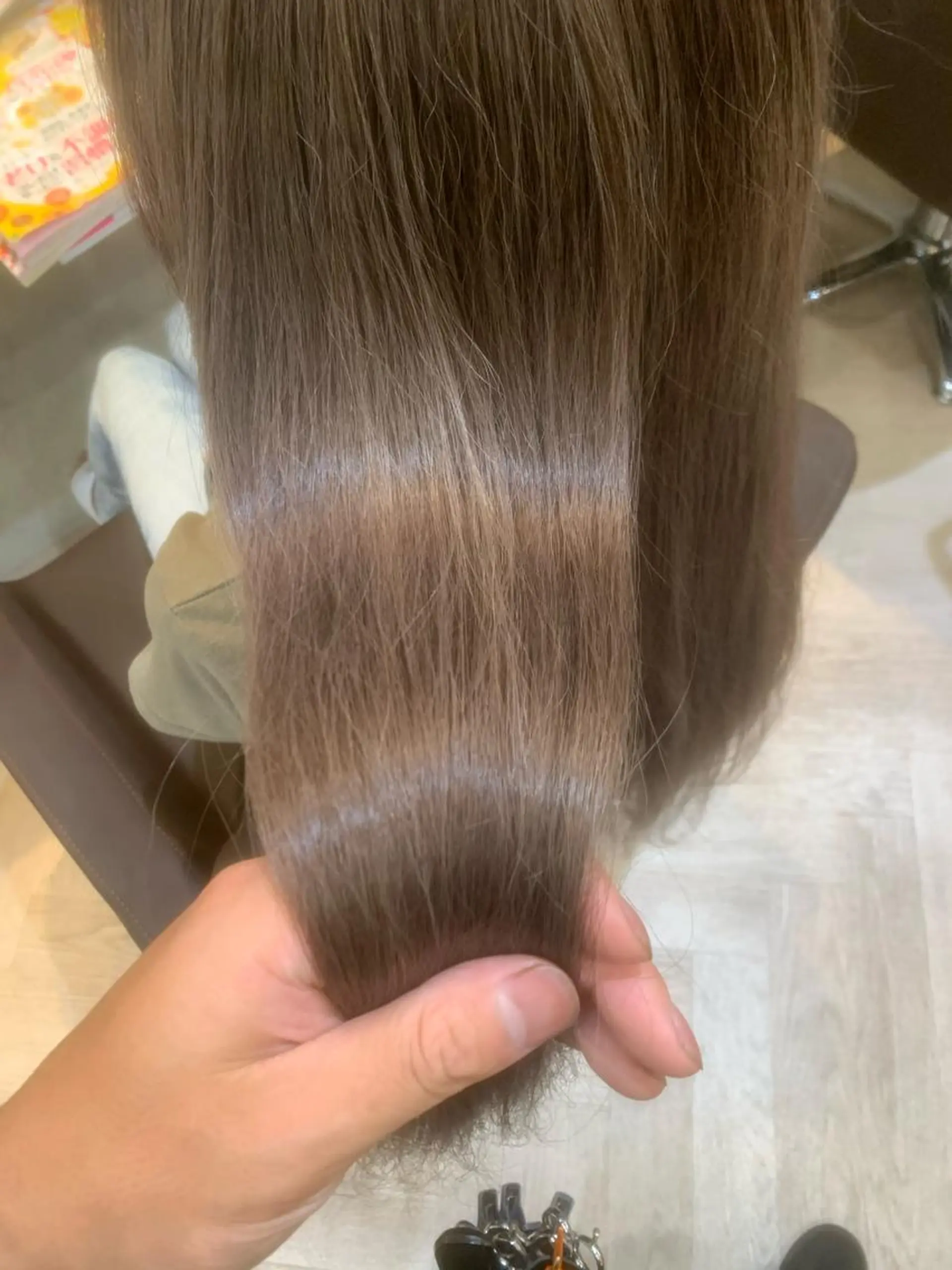 ロング カラー パーマ ヘアアレンジ ベージュカラー ハイトーンカラー ミルクティーベージュ カット 🟤TAP🟤 木曳野　金沢店のヘアスタイル