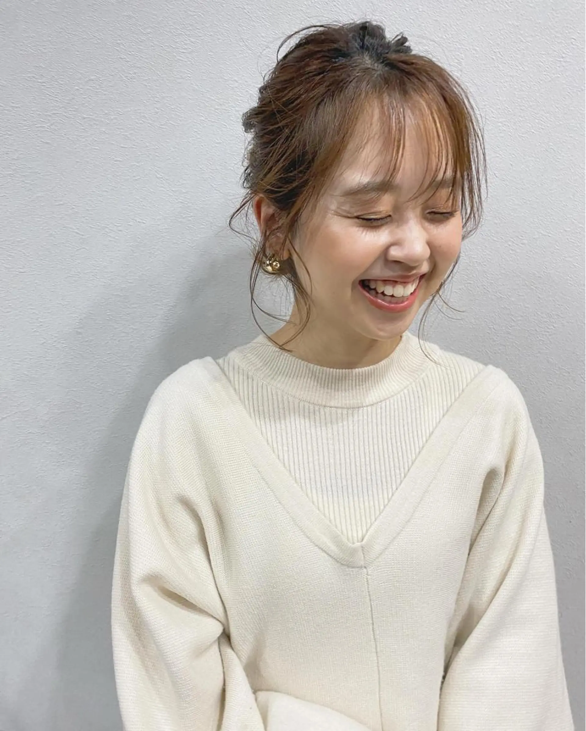 セミロング ヘアアレンジ 簡単アレンジ FIORE hair design所属・山根 奈緒のマツエク・マツパデザイン