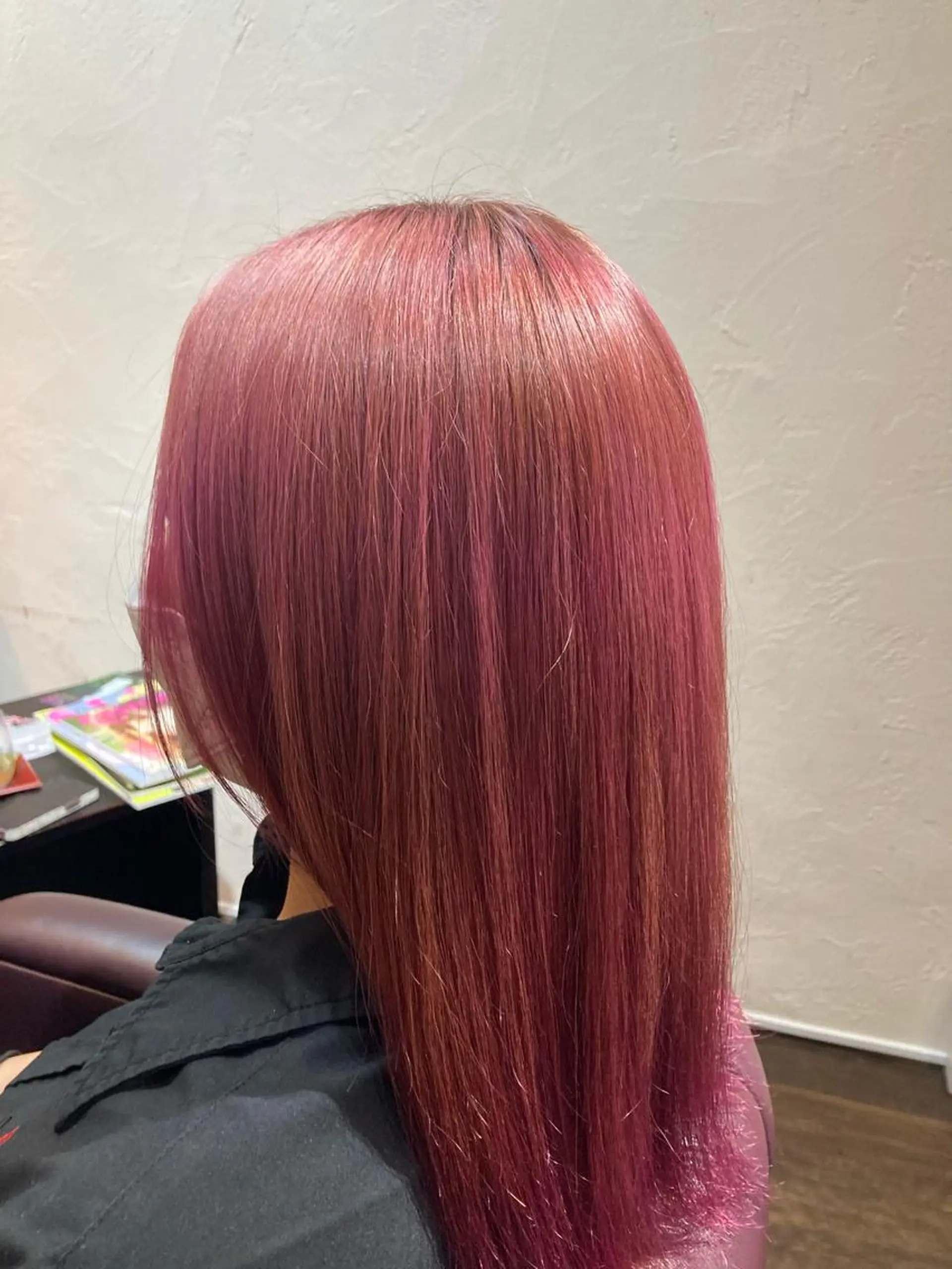 ミディアム カラー ベージュカラー ピンクカラー ピンクベージュ 縮毛矯正特化 長谷川朋樹のヘアスタイル