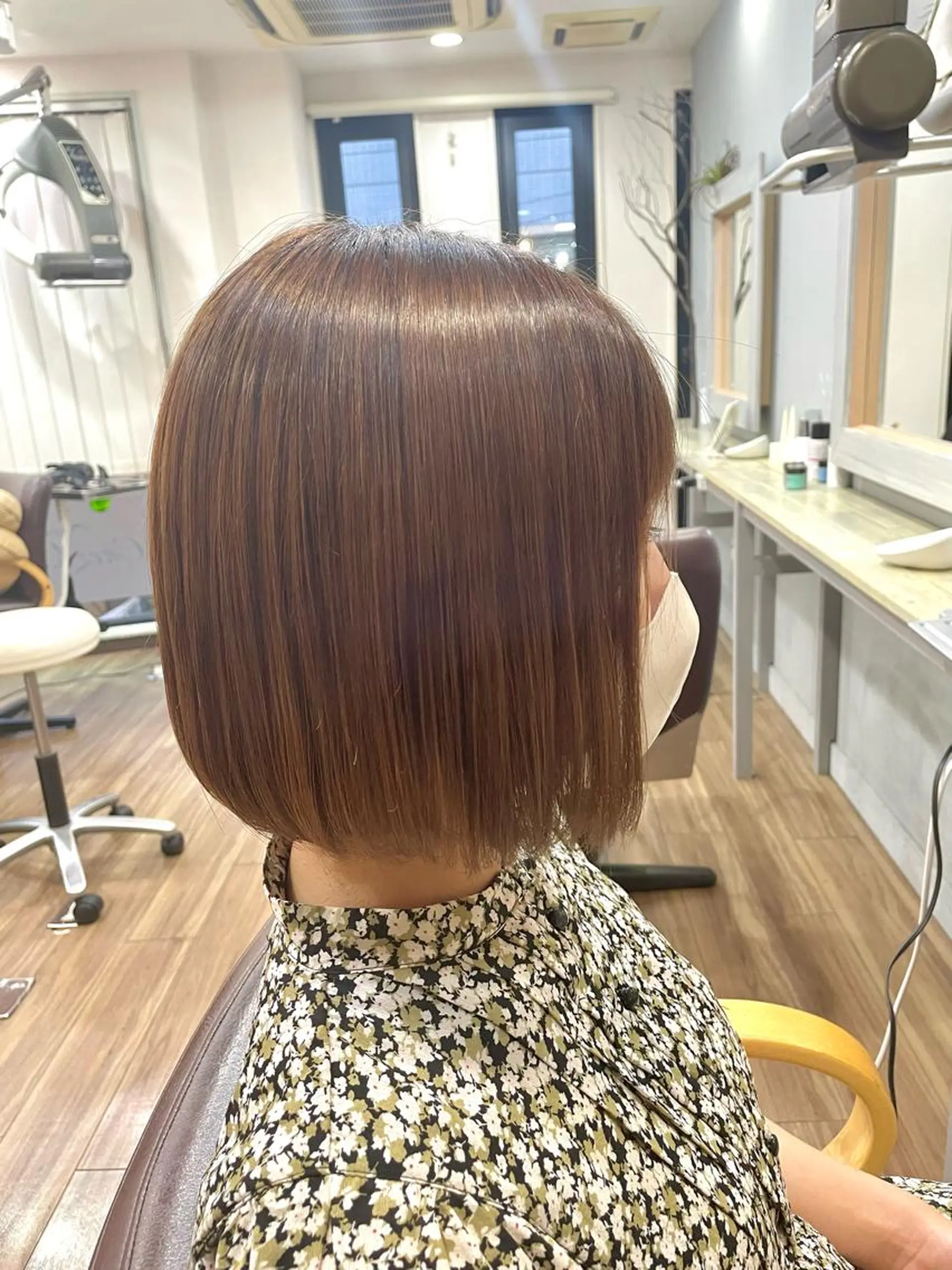 ショート カラー カット chezlion et nature所属・中野 ゆかのヘアスタイル