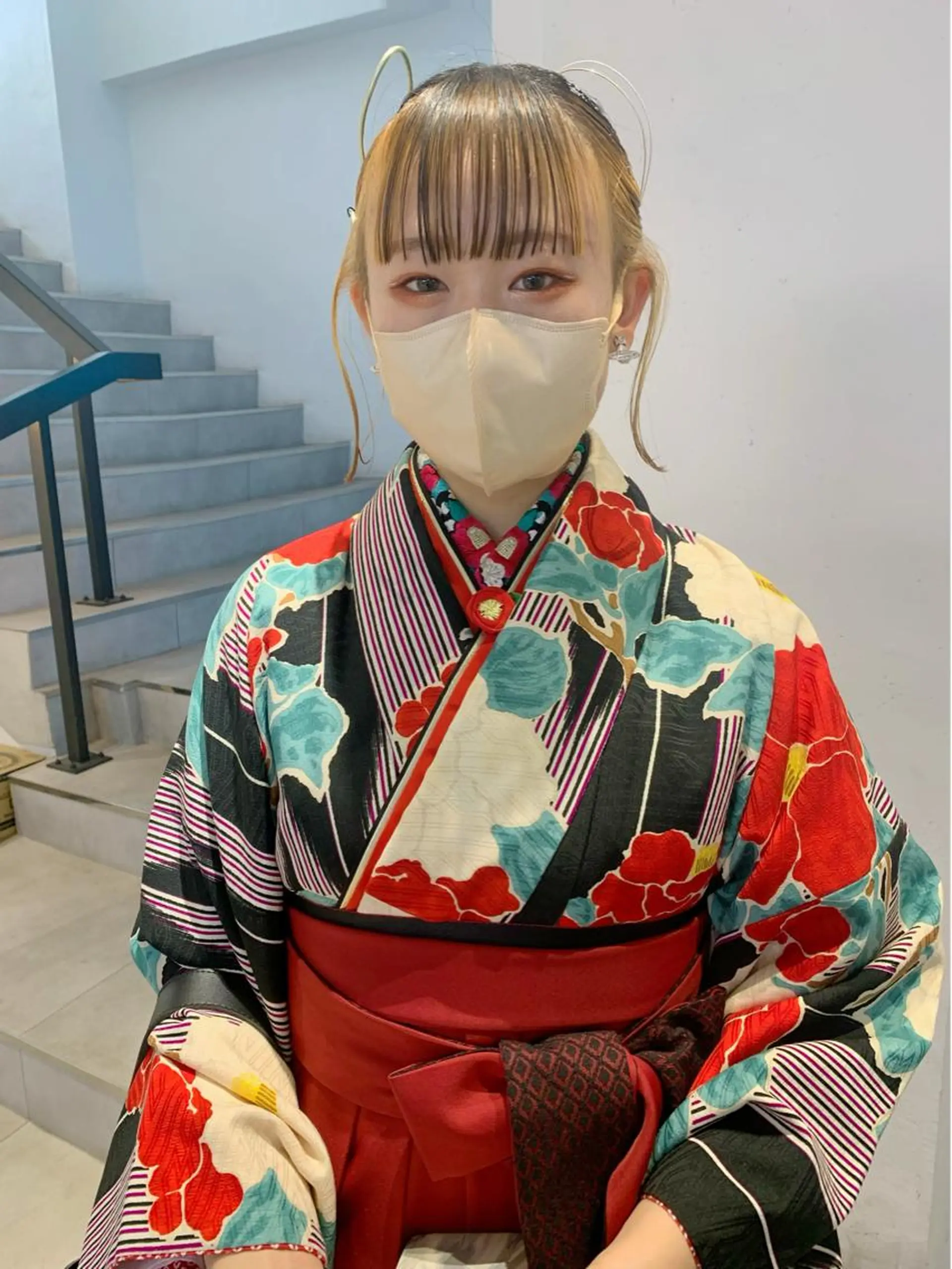 ショート ヘアアレンジ 着物ヘア 卒業式のヘアスタイル 着付け Kureha/ネイル レイヤー/酸性縮毛のヘアスタイル