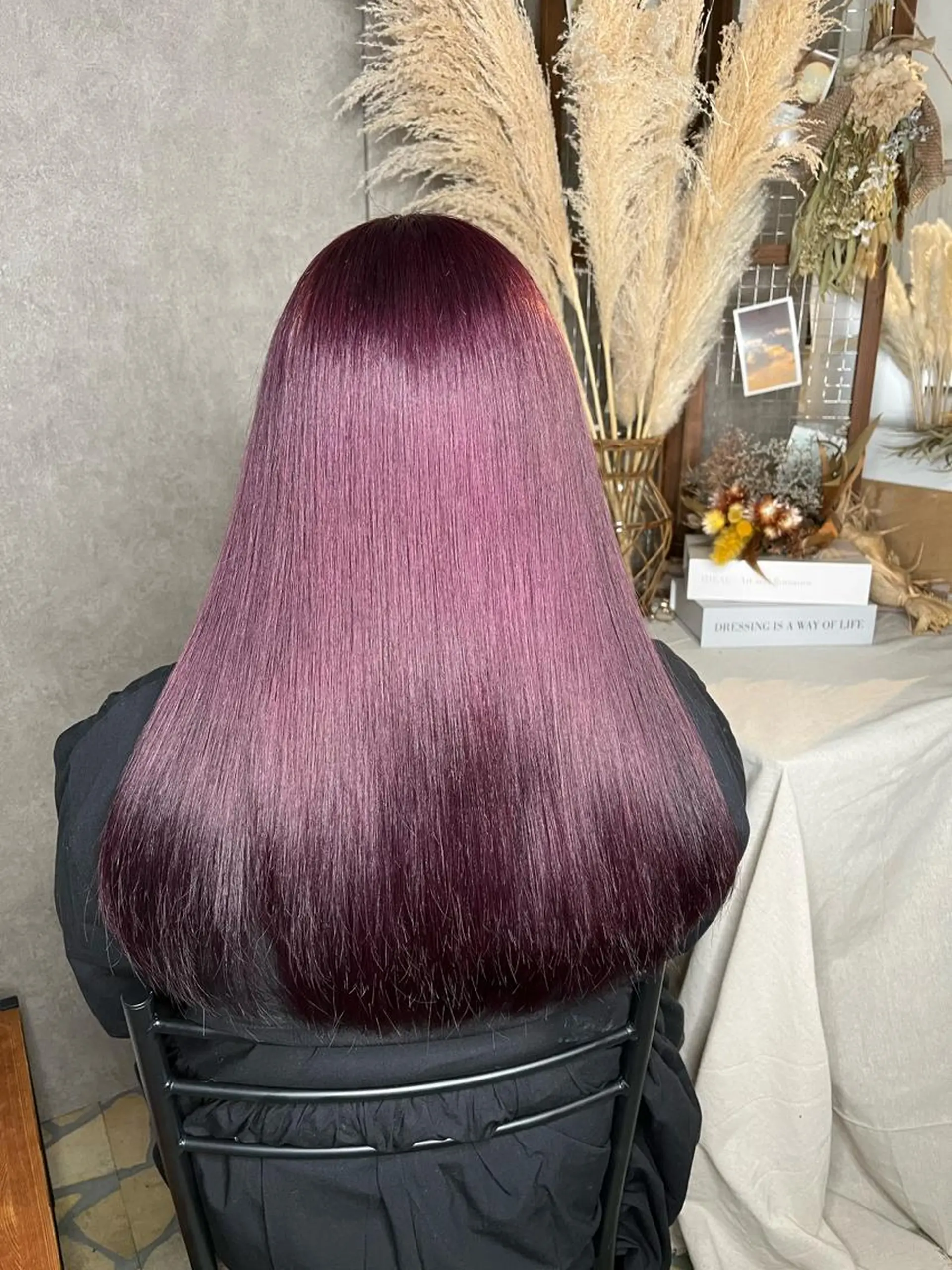 ロング パープルカラー ヘアカラー トリートメント 吉田 大介のヘアスタイル