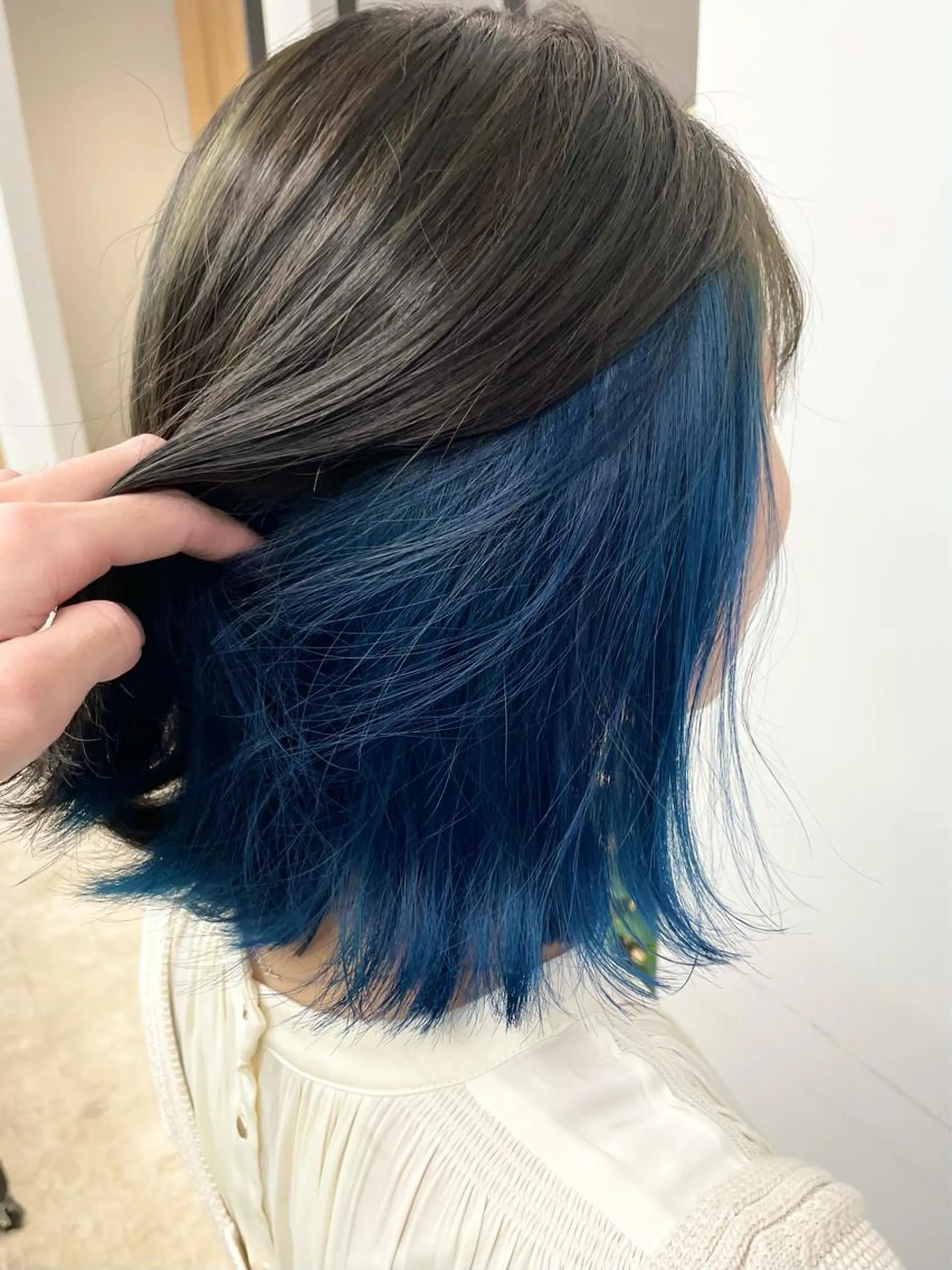 ミディアム SAEKI【ior 】北千住店ブリーチのヘアスタイル