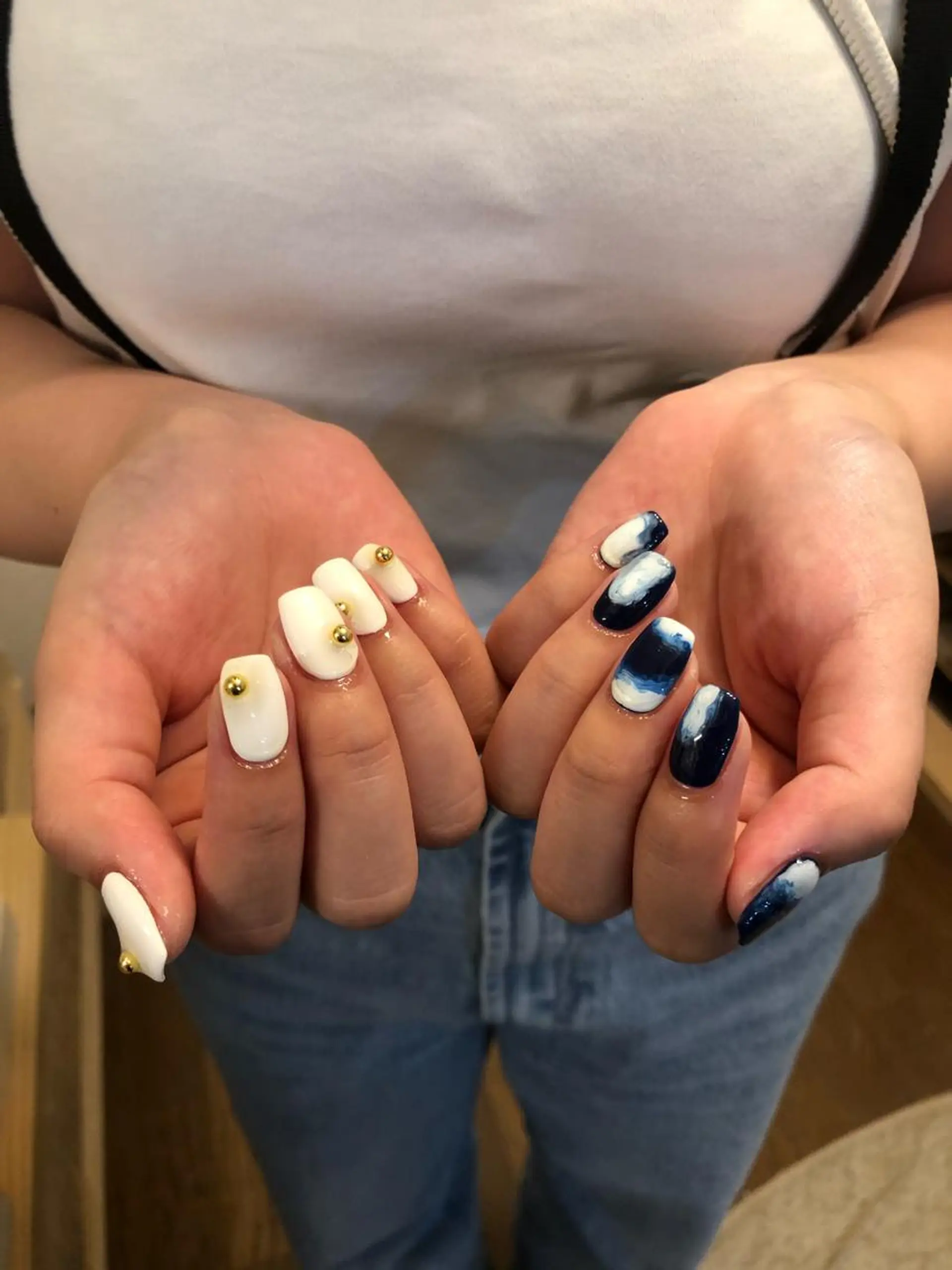 ネイル ハンドネイル フットネイル ハンドケア Nes.Nail所属・Miyagi Asamiのネイルデザイン