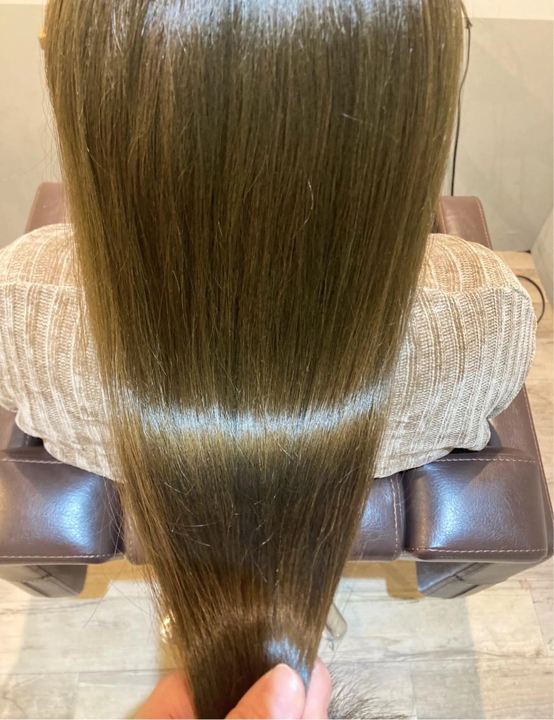 ロング カラー イルミナカラー O maikoのヘアスタイル