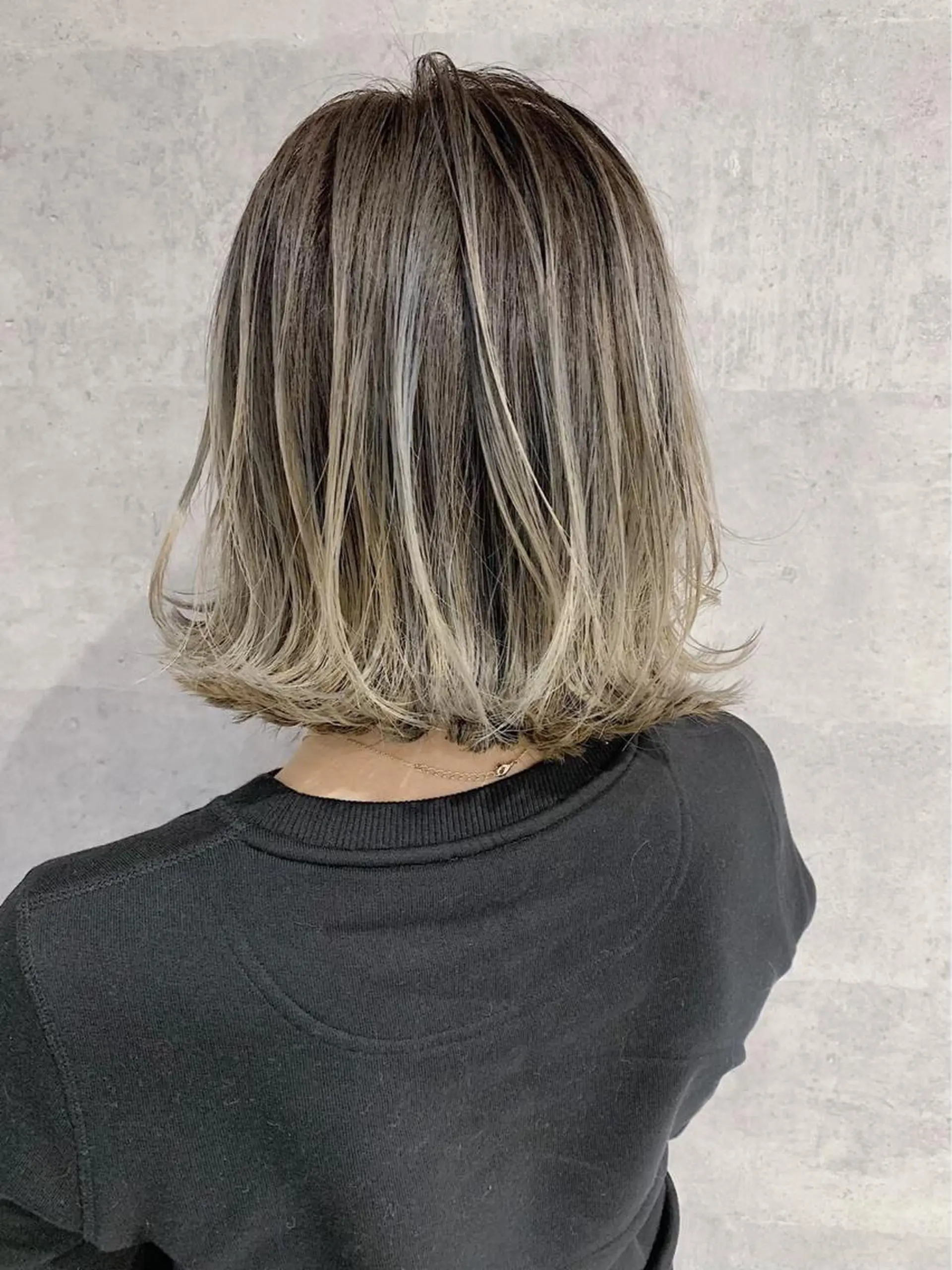 ミディアム motion所属・FUKUNAGA YUのヘアスタイル