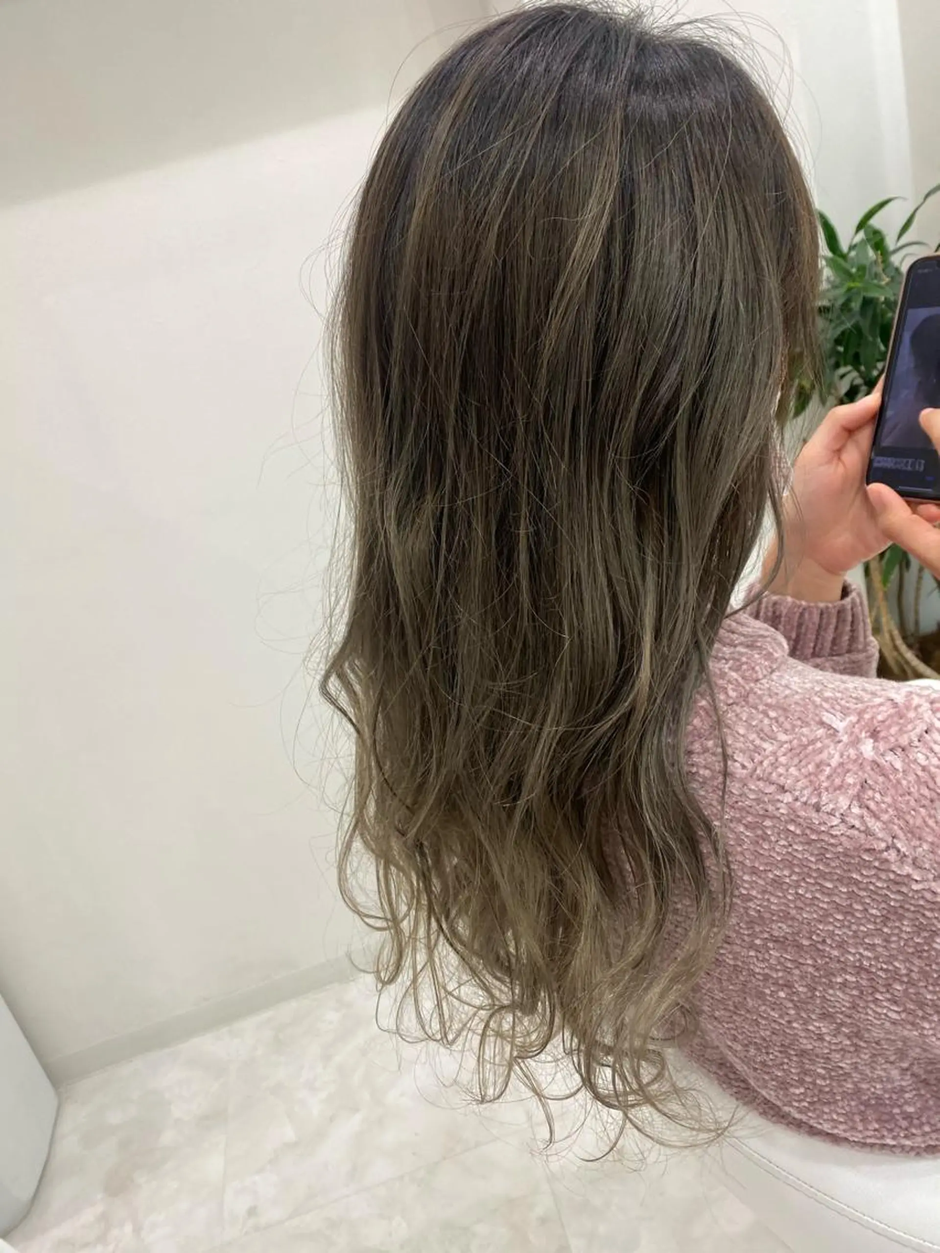 セミロング hair Freak所属・佐藤 祥太のヘアスタイル
