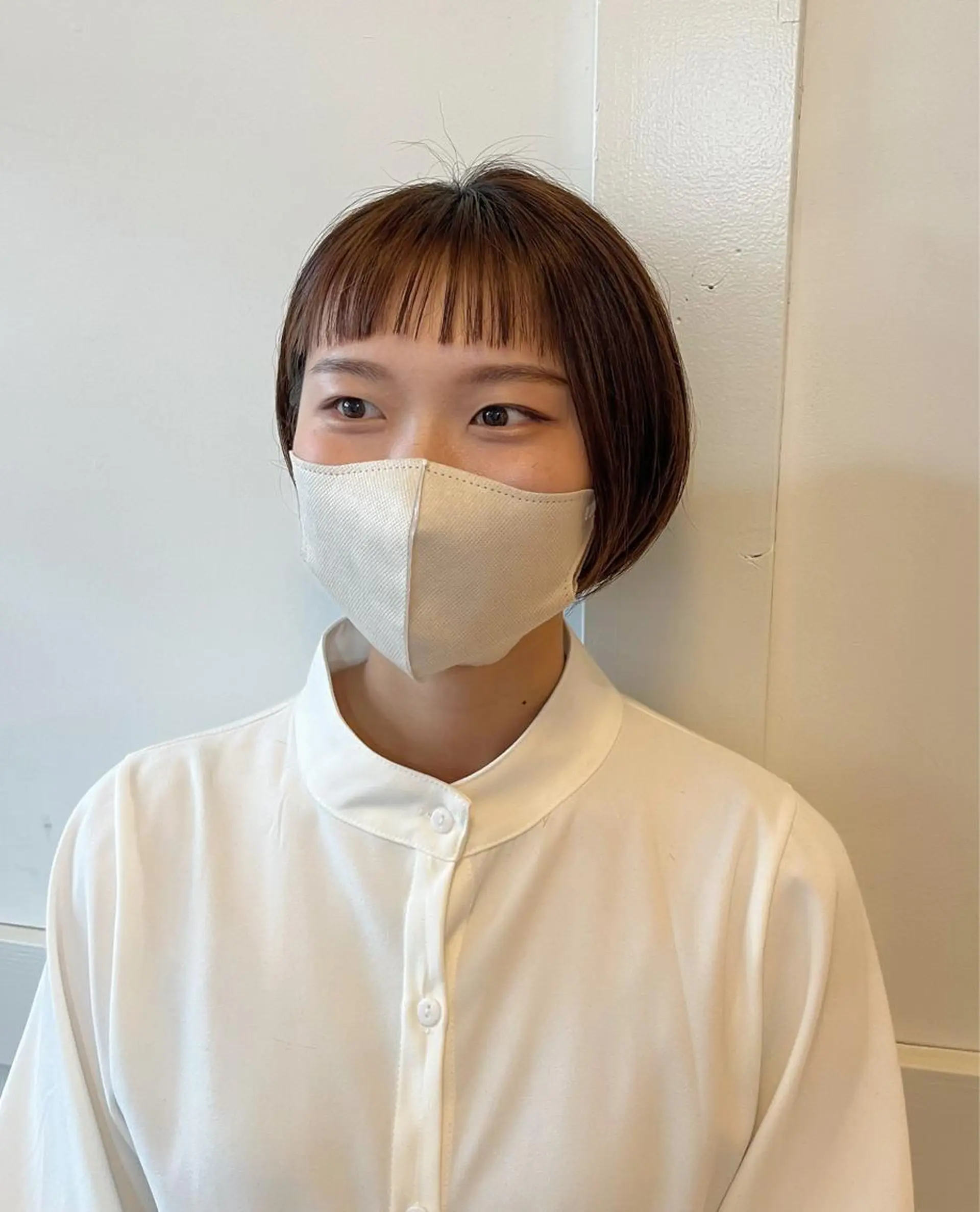 ショート ボブ オン眉 狩野 くるみのヘアスタイル