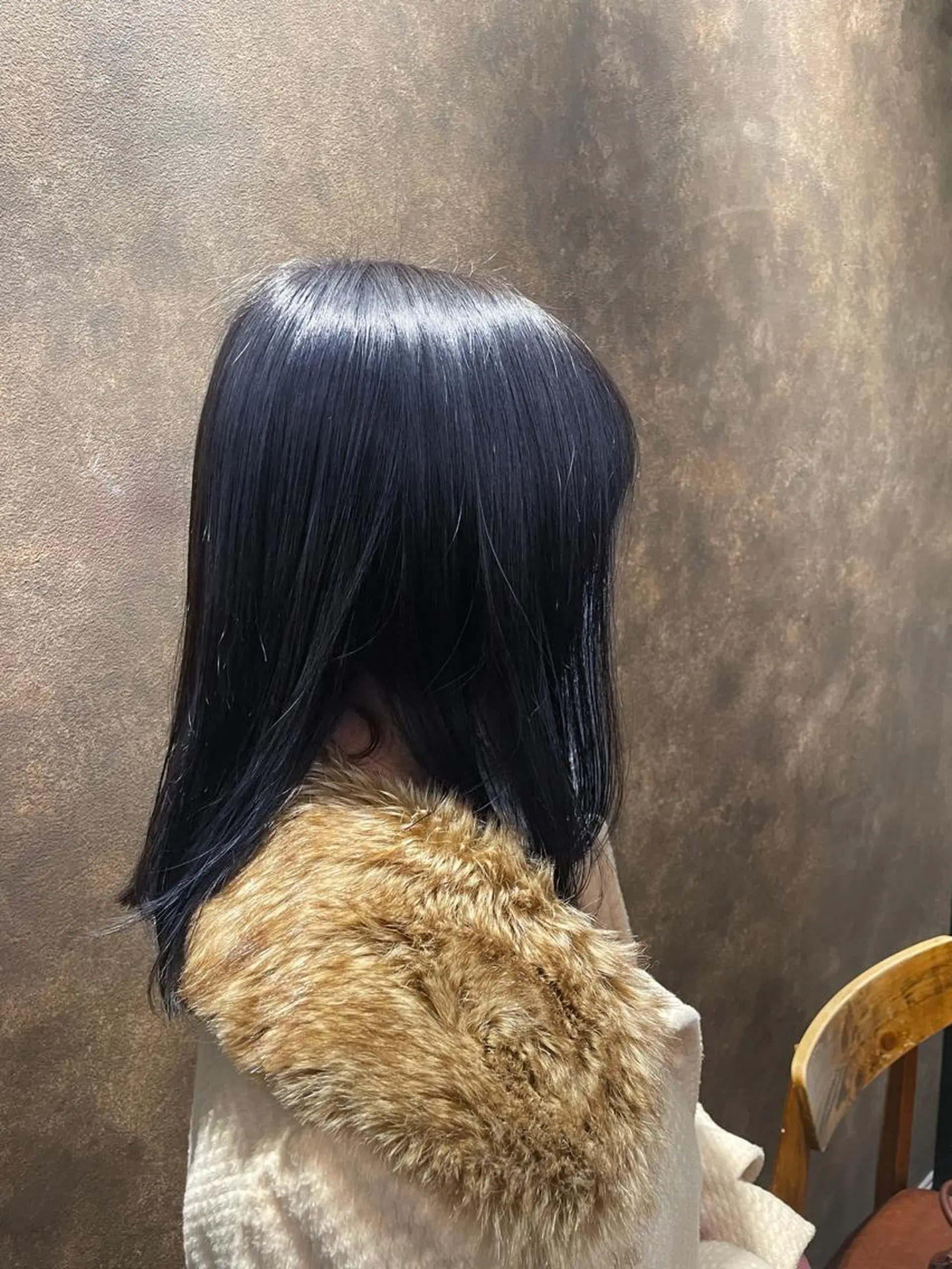 ミディアム ヘアカラー ブリーチ&縮毛矯正 🧸tomoki🧸のヘアスタイル