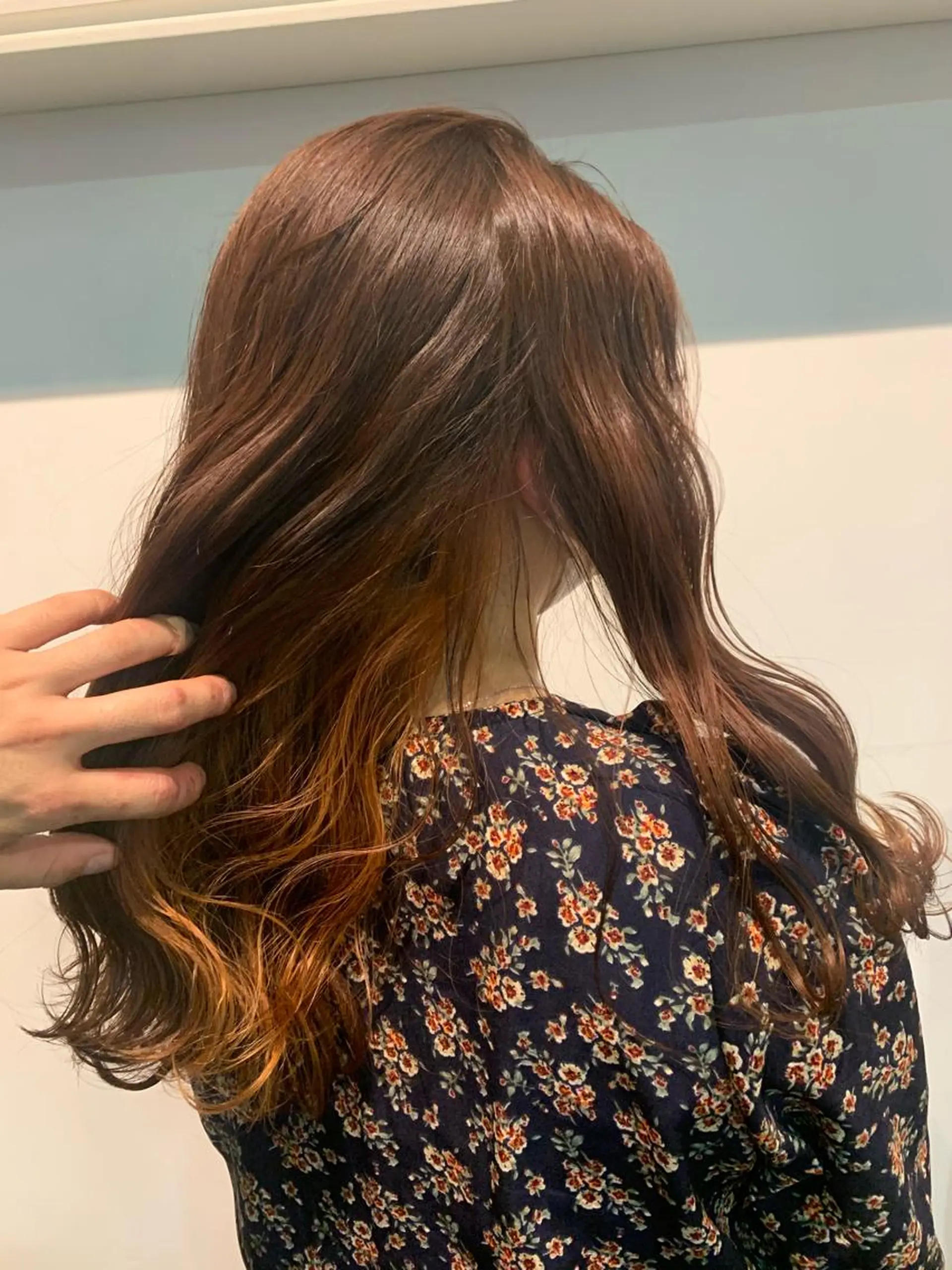 ロング ヘアカラー トリートメント ヘッドスパ ヘアセット 山口 竣也のヘアスタイル