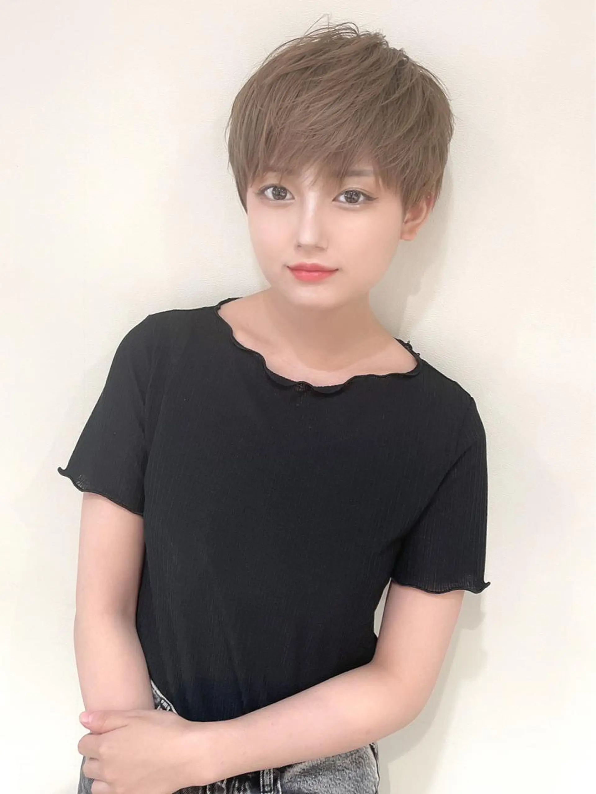ショート ベリーショート ショートヘア レイヤー＆ブリーチ 職人✂︎藤澤一成😊のヘアスタイル
