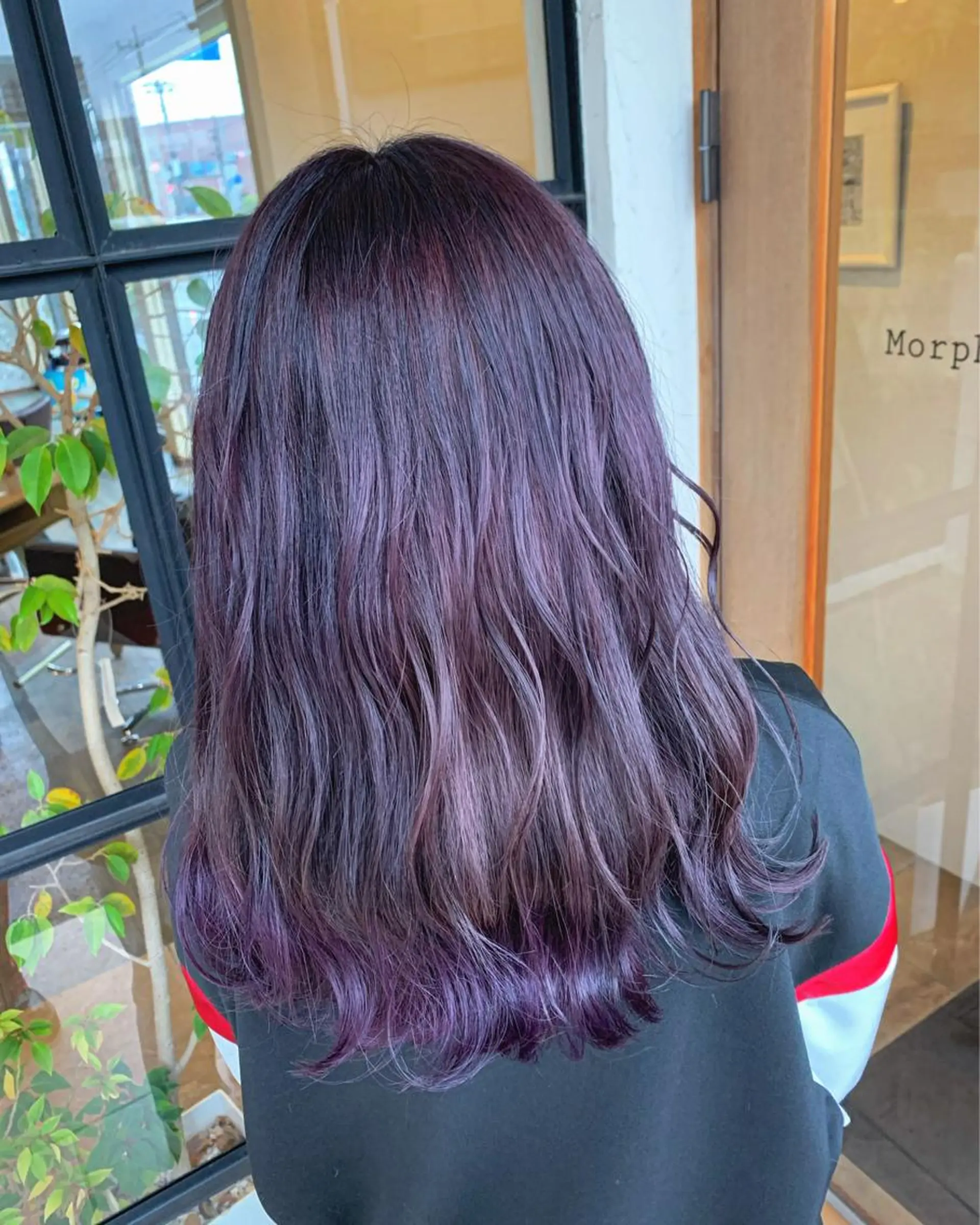 ロング カラー ブリーチ ブラウンカラー ラベンダーカラー パープルカラー トリートメント ヘアカラー Morpho Hair Product所属・井上 花音のヘアスタイル