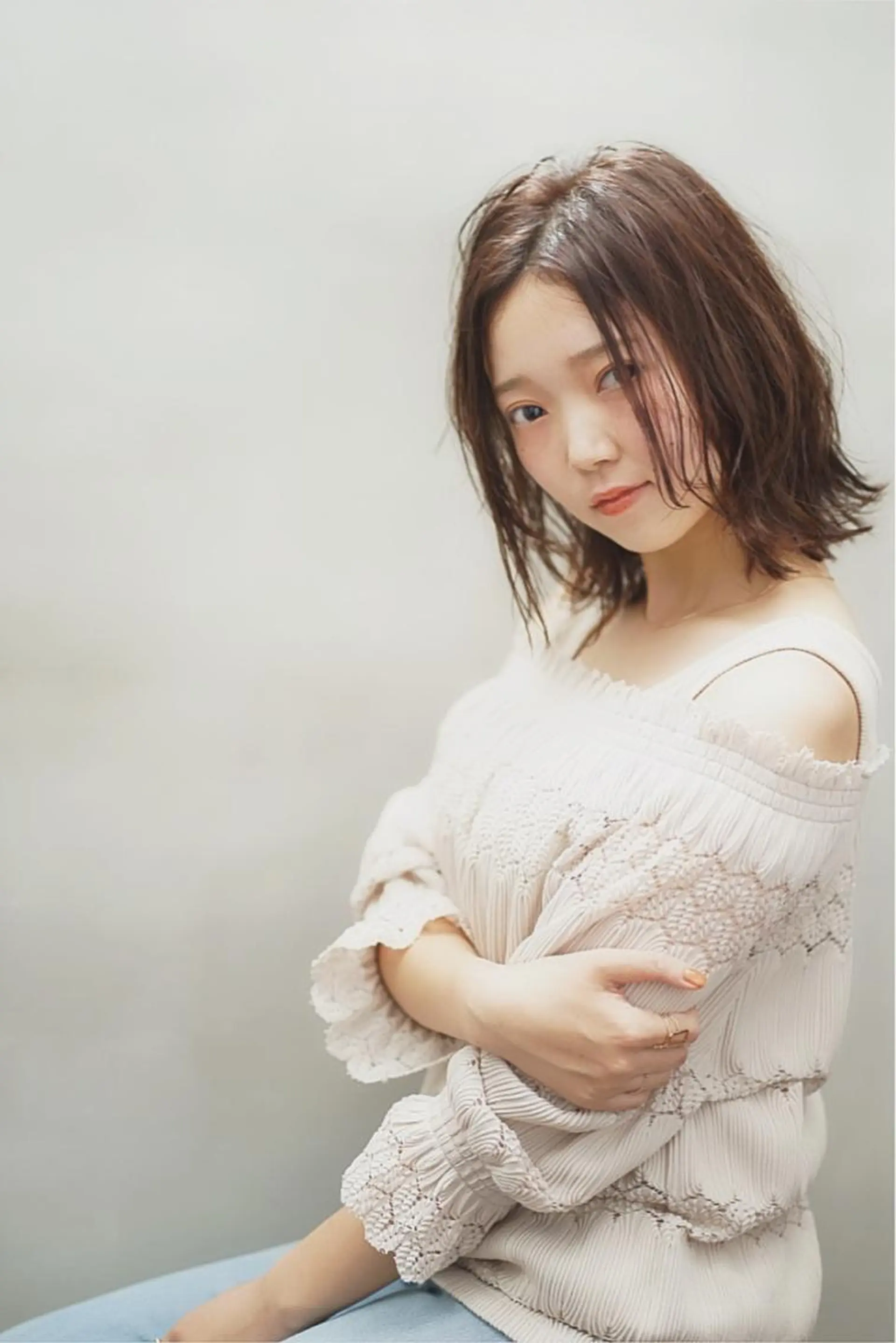 ミディアム 萩原 仁のヘアスタイル