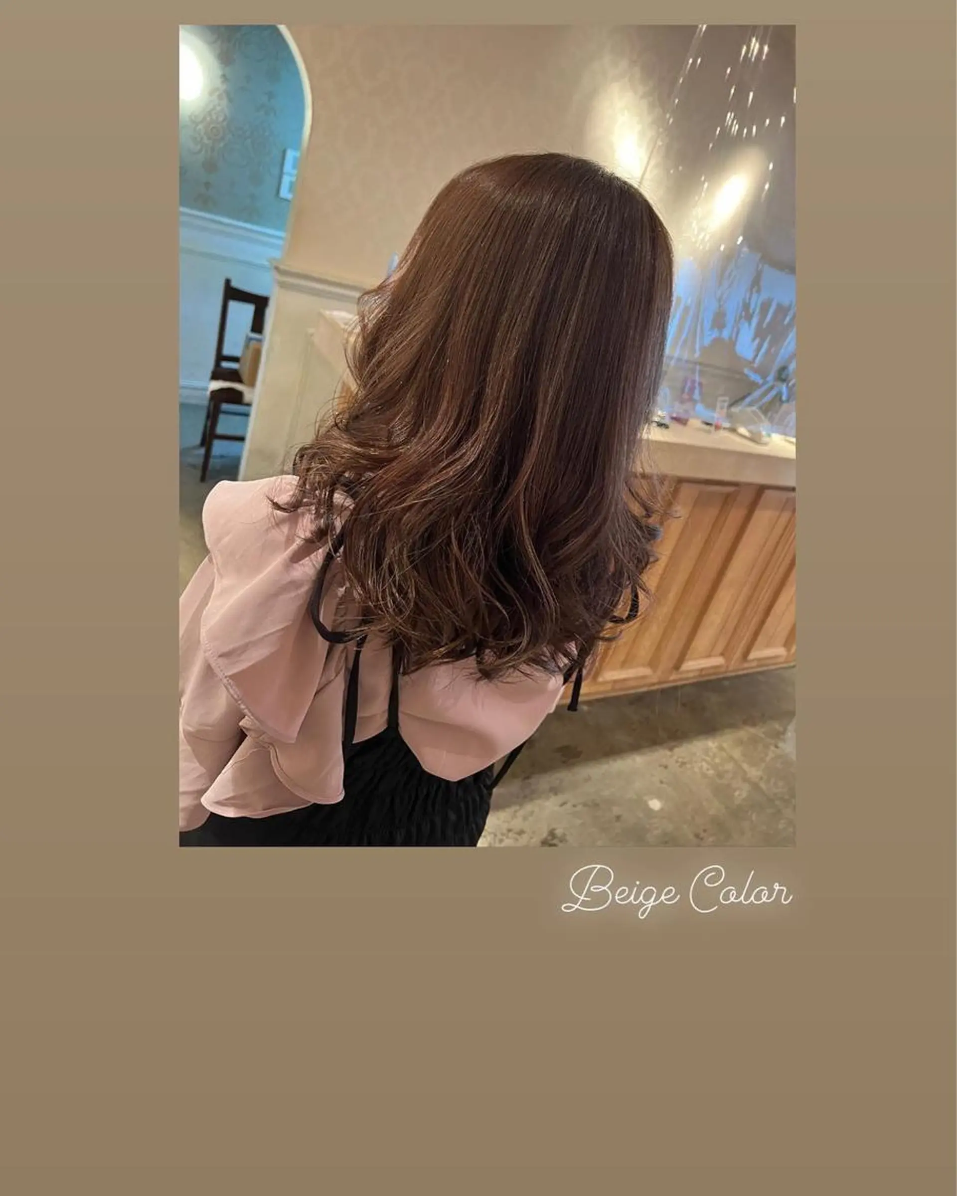 セミロング カラー アッシュ ベージュカラー ブリーチ ブリーチなしカラー カット ヘアカラー トリートメント ハイライト/インナー /ブリーチ/レイヤーのヘアスタイル