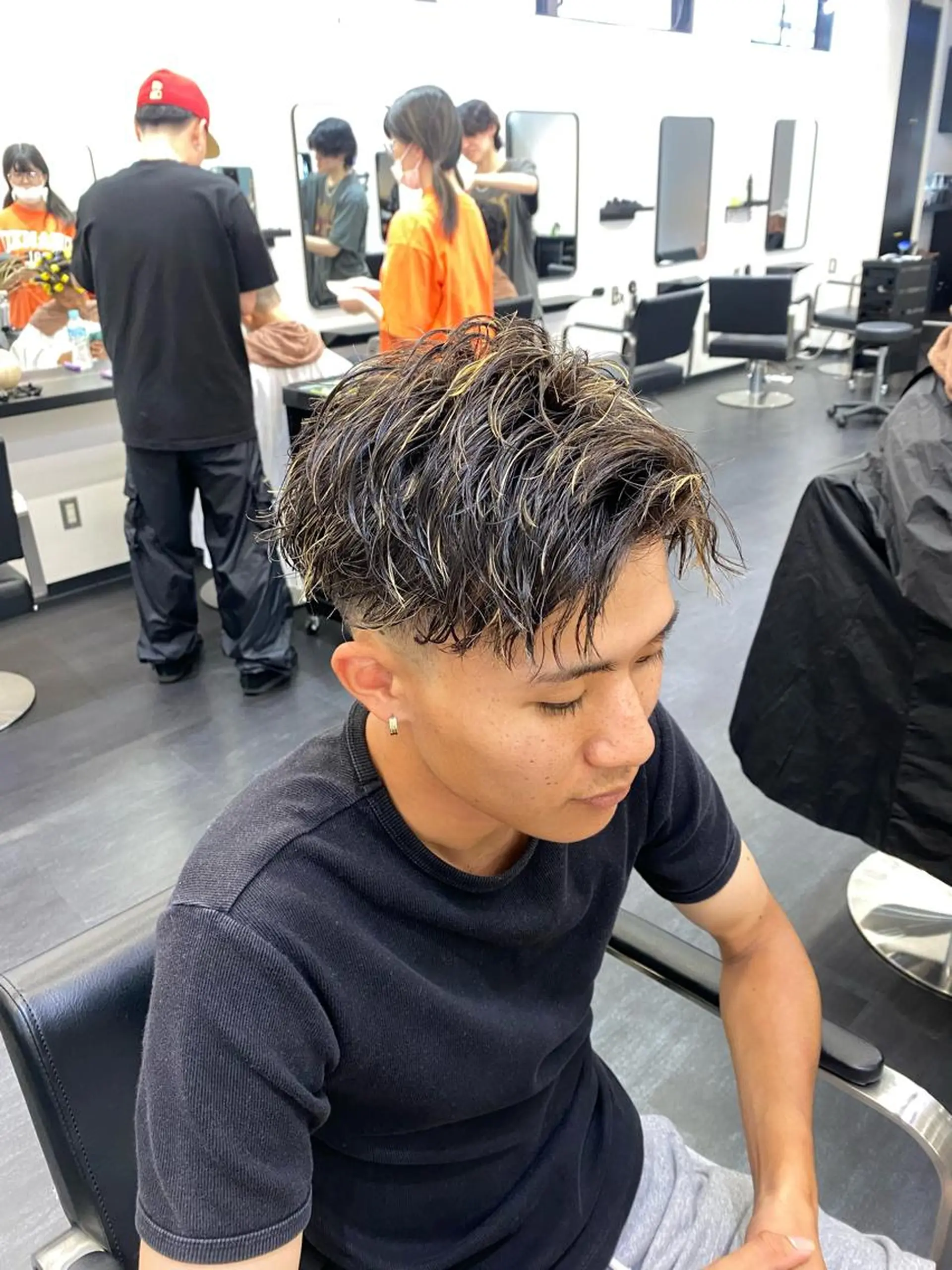 ショート カラー パーマ メンズ カット ヘアカラー パーマ ヘアセット 🦁メンズ神特化🦁 12月限定/隆太郎のヘアスタイル