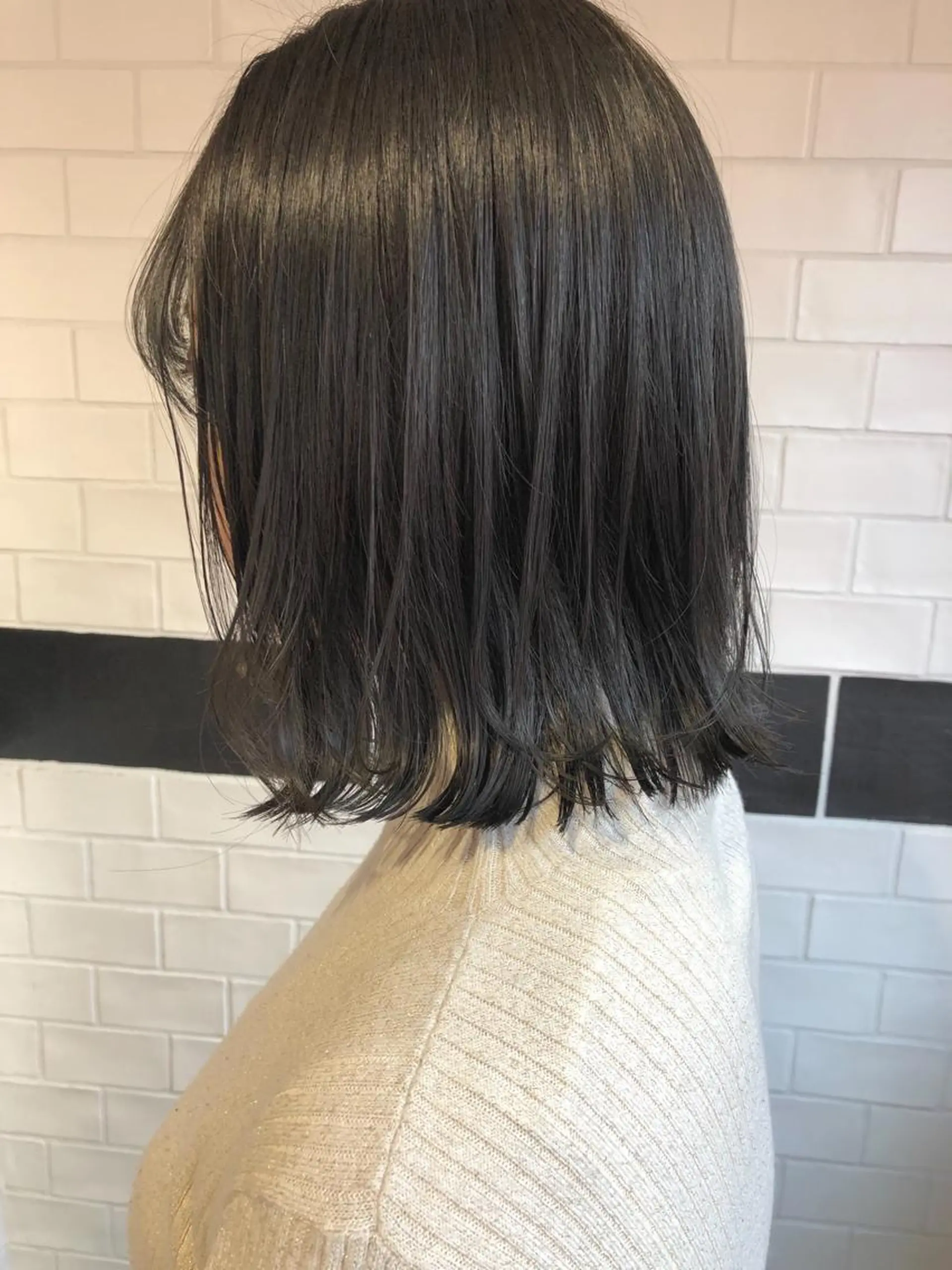 ミディアム カラー カット トリートメント ショート・ボブ／ CHIEのヘアスタイル