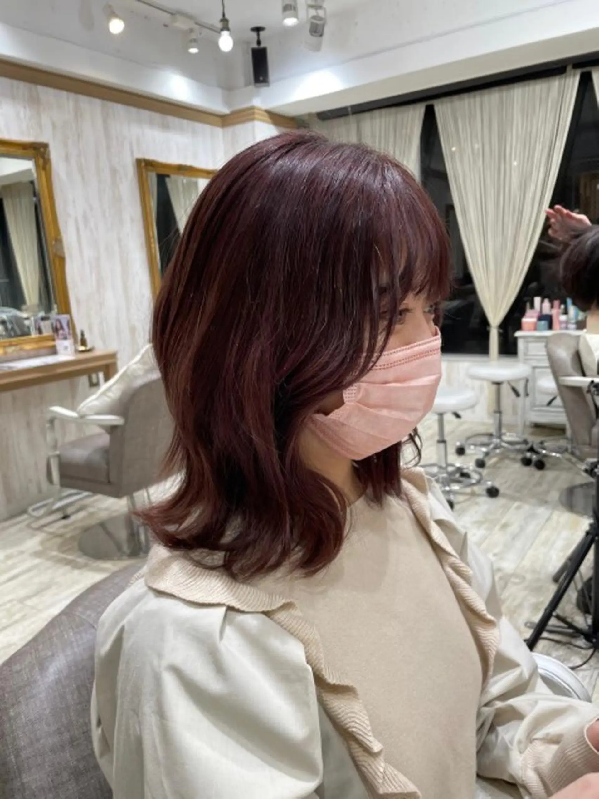 カラー ブリーチ ピンクカラー SHISEI所属・小野 明日香のヘアスタイル