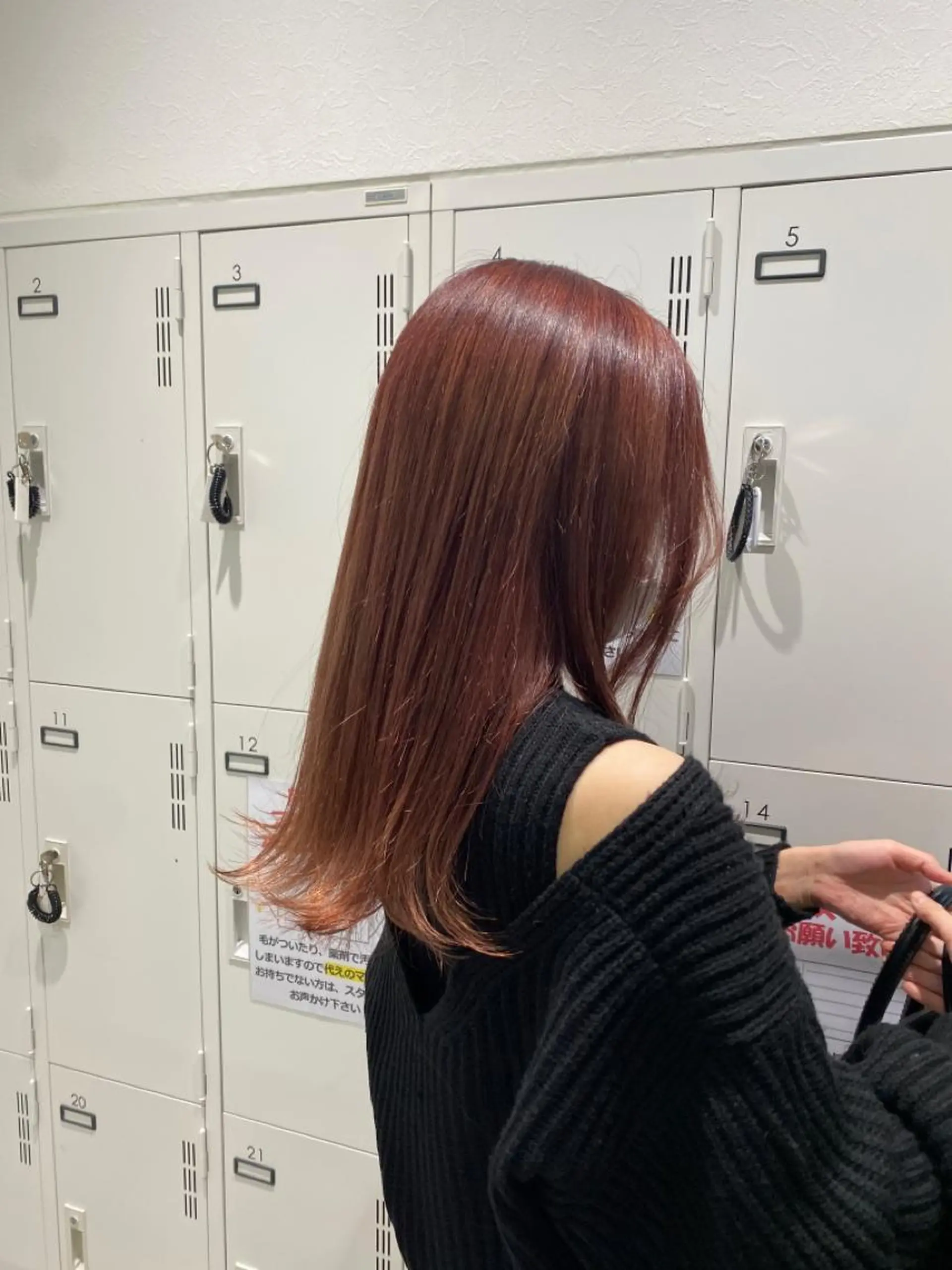 ショート カラー ベージュカラー ブリーチ ピンクカラー ピンクベージュ THE ESCALA 町田所属・町田縮毛矯正/ 髪質改善/美髪特化のヘアスタイル