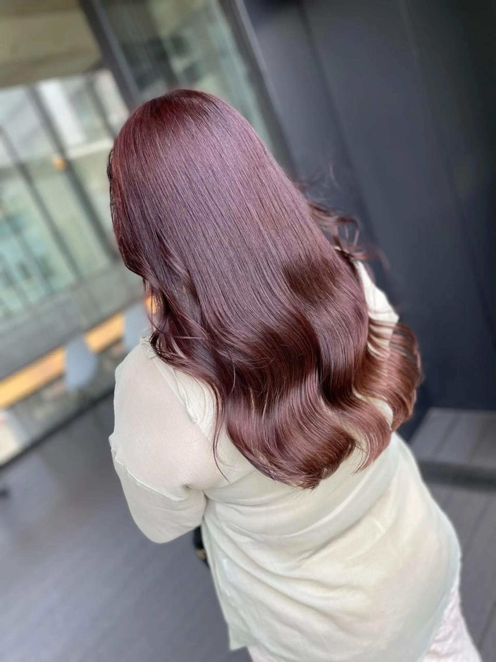 セミロング カラー ブリーチ 透明感カラー デート BOOTH share saron所属・今井 勝也のヘアスタイル