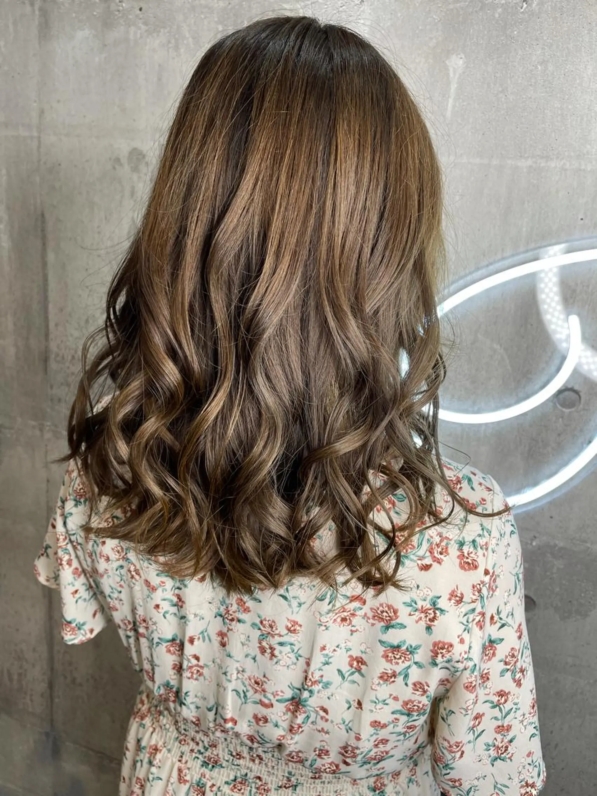 セミロング カラー パーマ ヘアアレンジ メンズ キッズ ネイル マツエク・マツパ シールエクステ メンズバレイヤージュ メンズハイライト メンズインナーカラー メンズ韓国風 新越駅から1分 肥高　壮汰のヘアスタイル