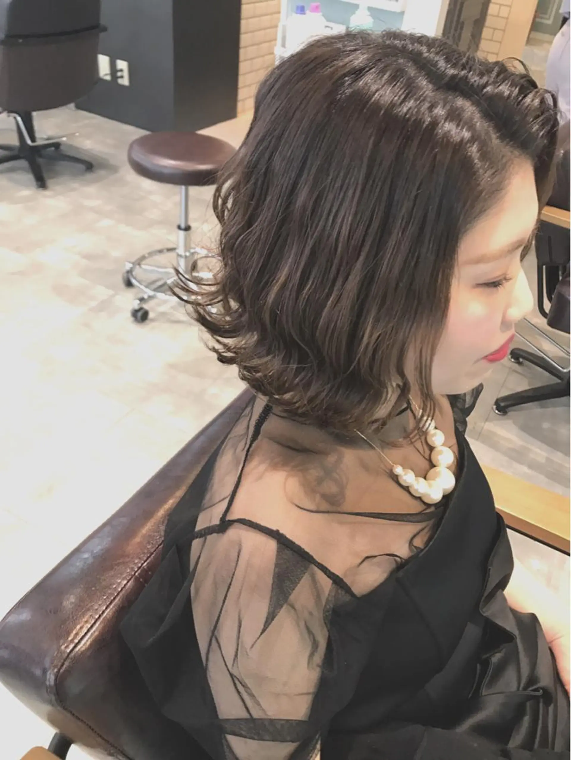 ミディアム カラー ヤマナカ エリカのヘアスタイル