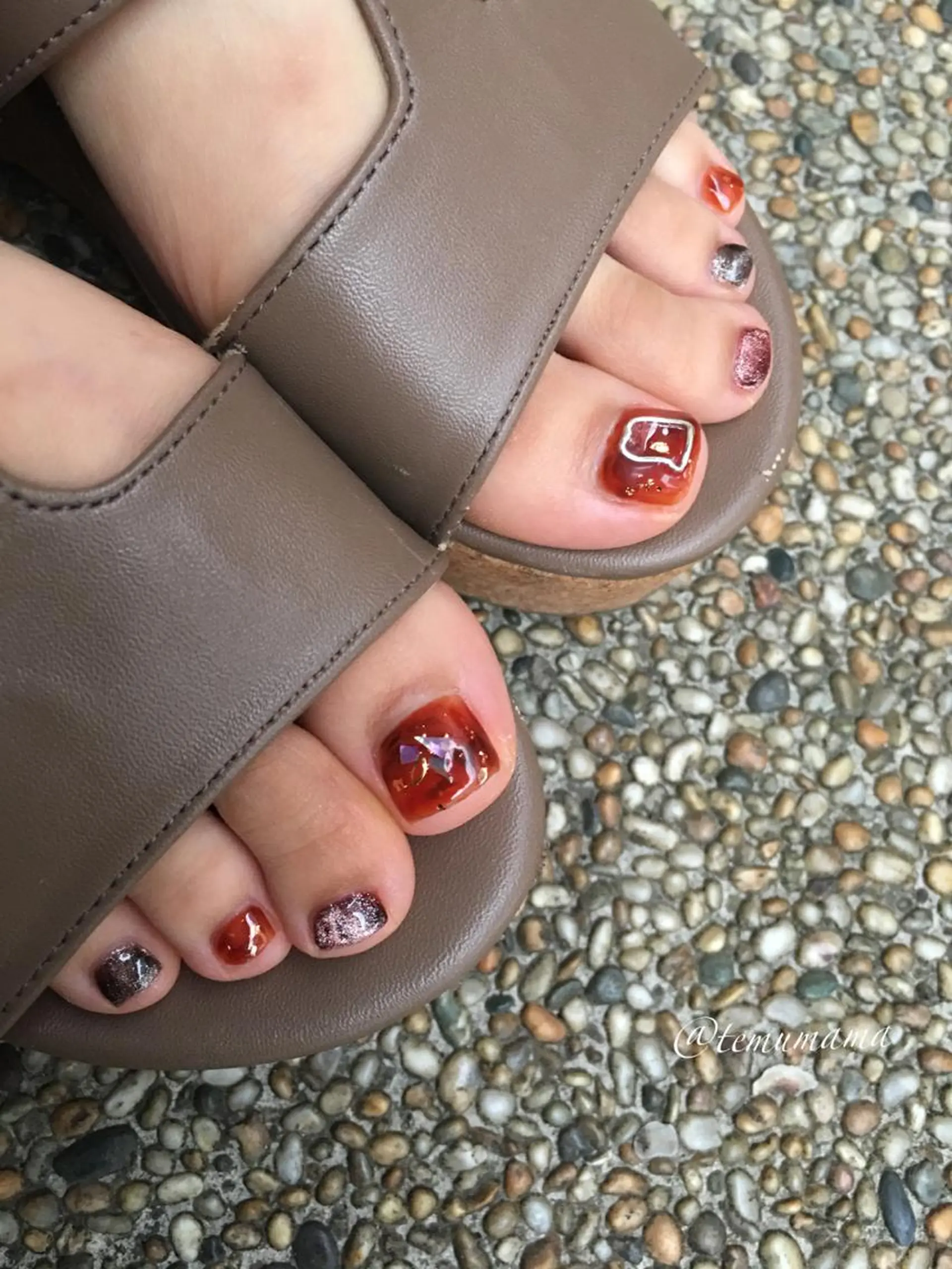 ネイル フットネイル MISAKO nailのネイルデザイン