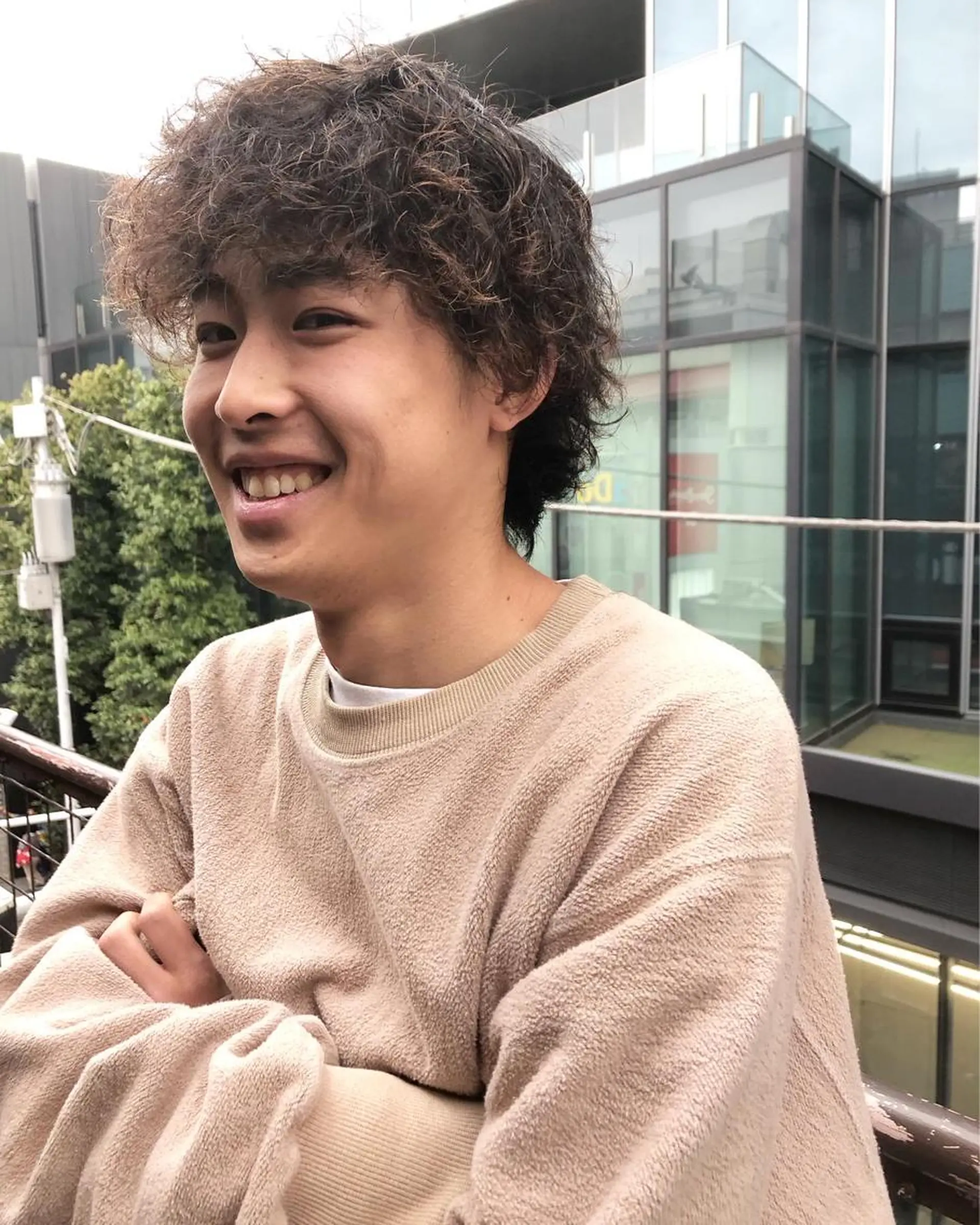 パーマ ヘアアレンジ メンズ カット パーマ トリートメント ヘアセット 栗原 侑也のヘアスタイル