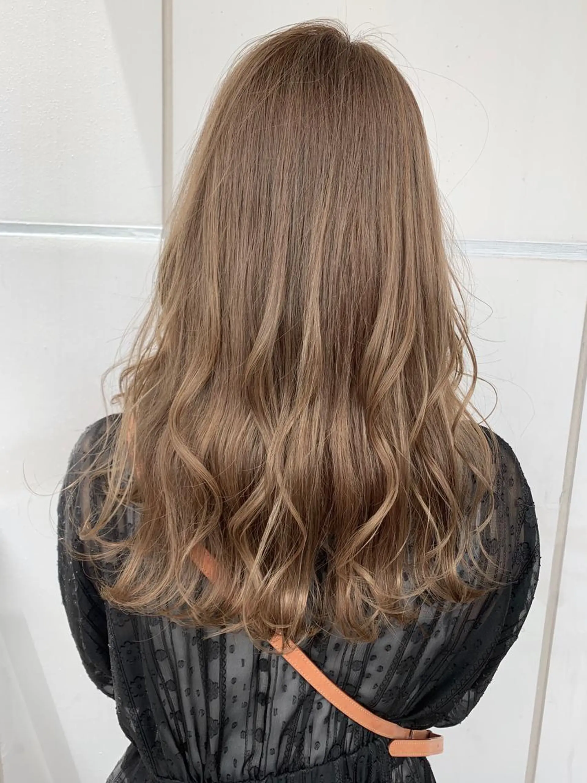 ロング カラー ヘアカラー トリートメント 髪質改善will hairdesignのヘアスタイル